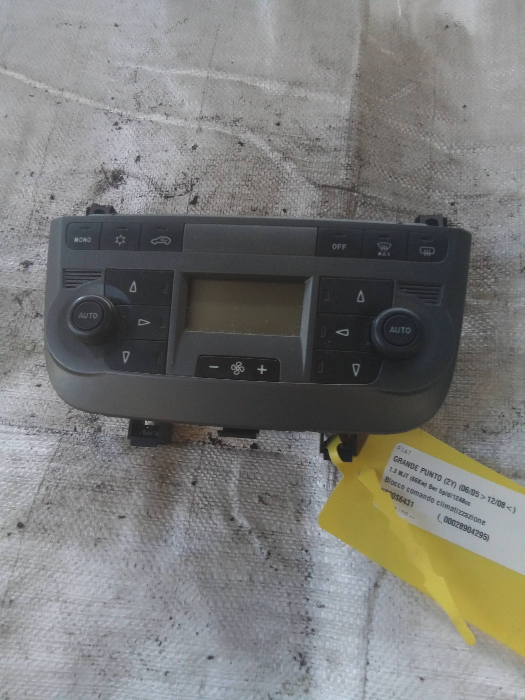 Blocco comando climatizzazione Blocco comando climatizzazione