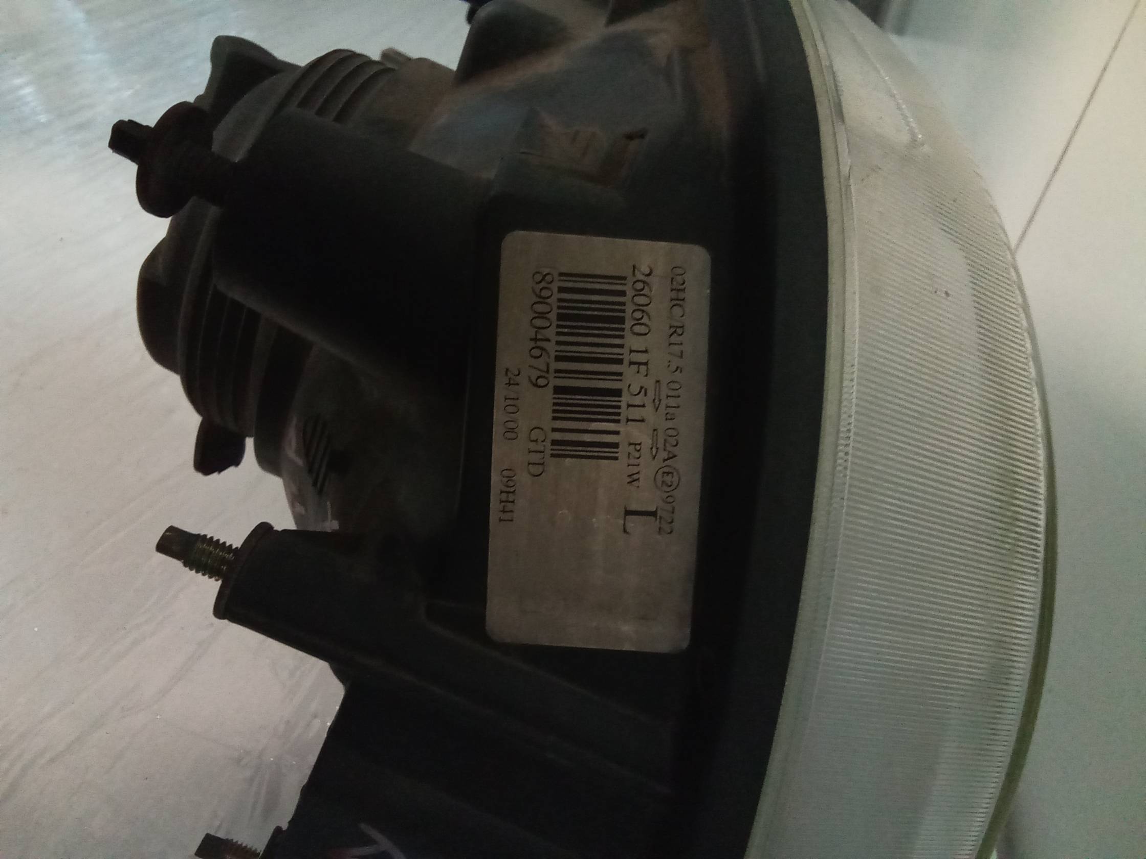 Fanale anteriore sinistro