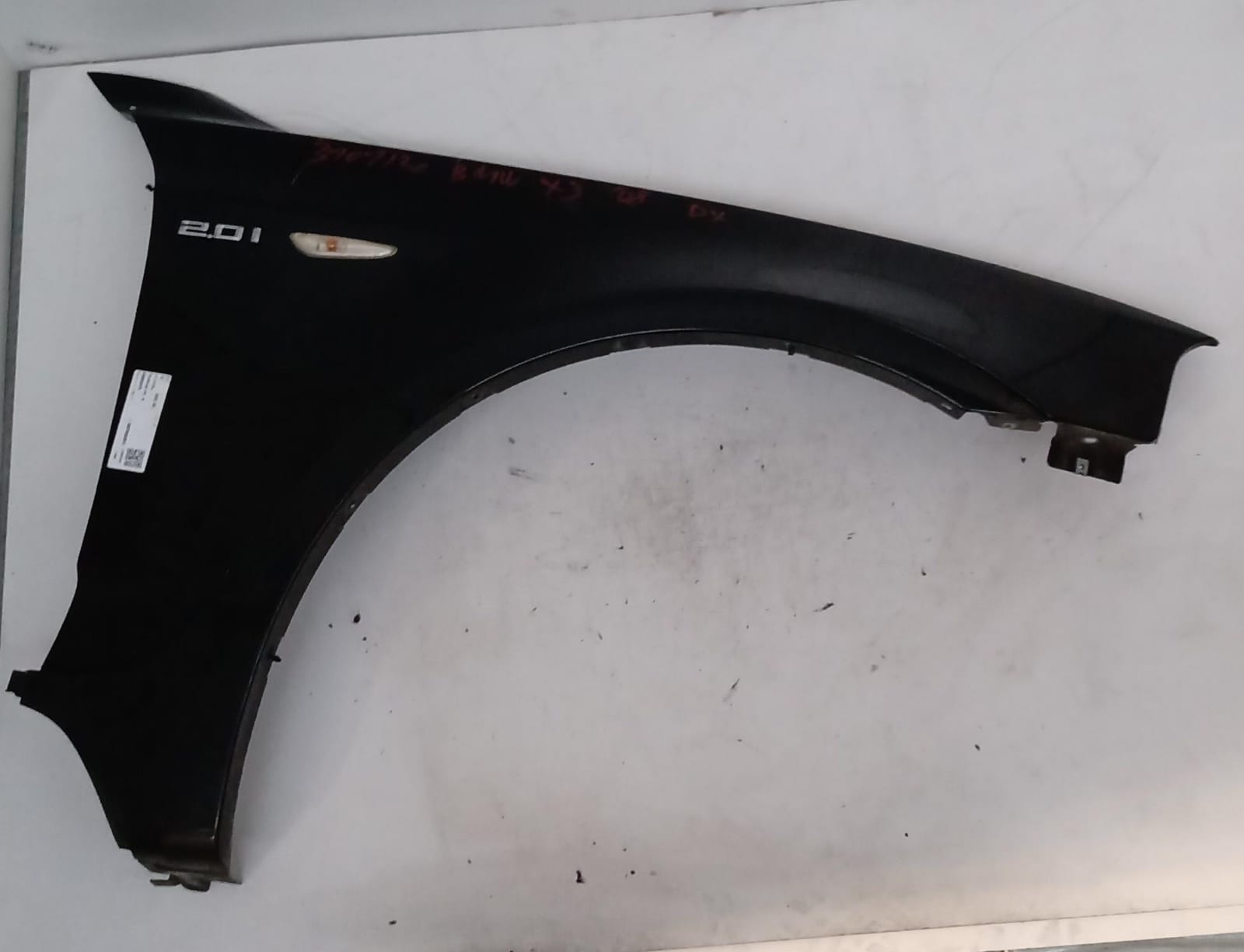 Parafango anteriore destro Parafango anteriore destro