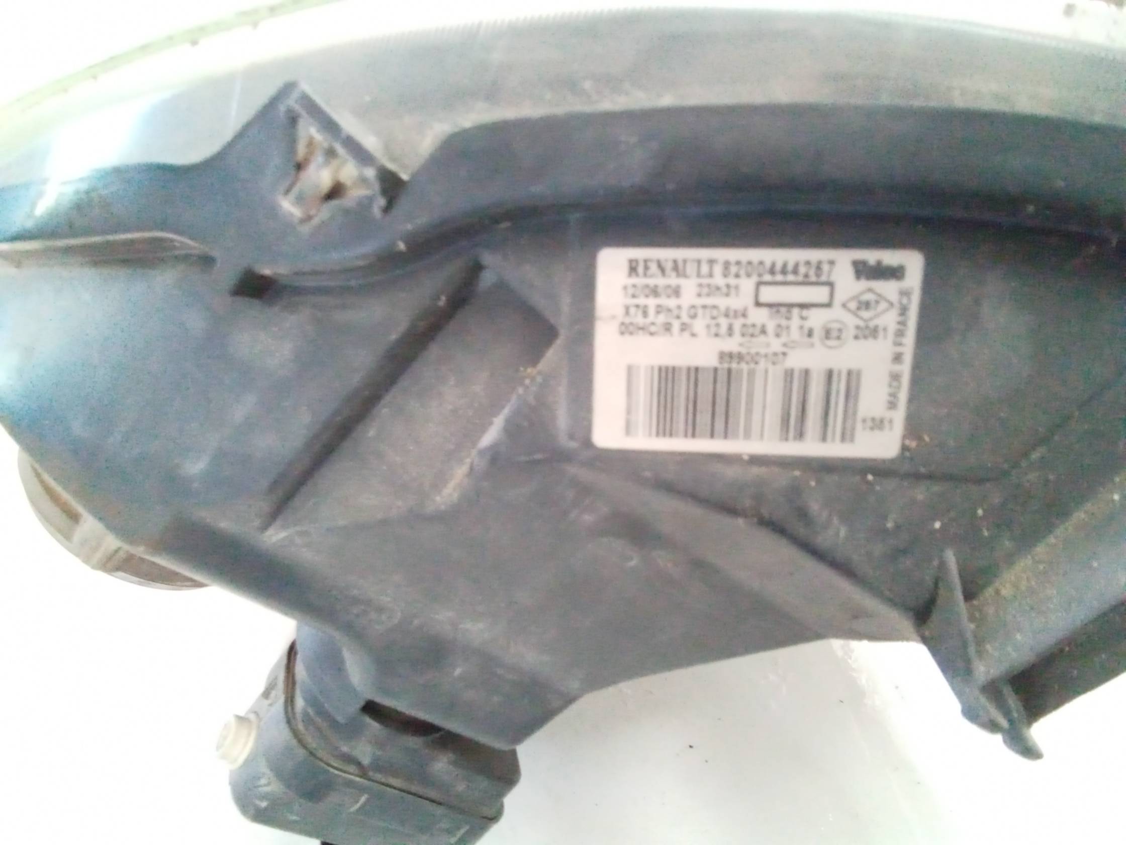 Fanale anteriore sinistro