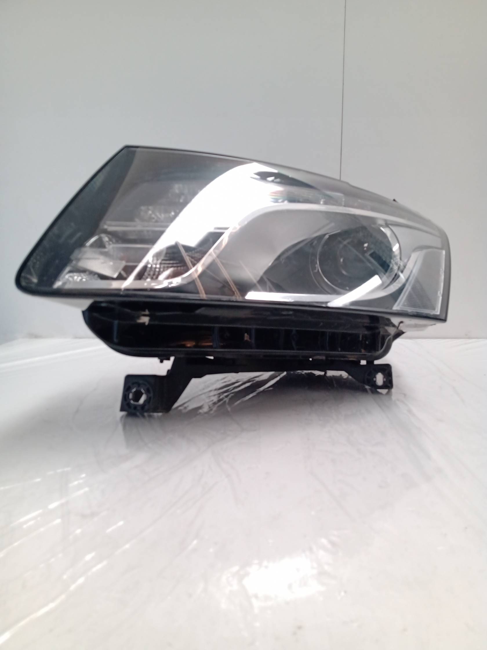 Fanale anteriore sinistro Bi-xeno