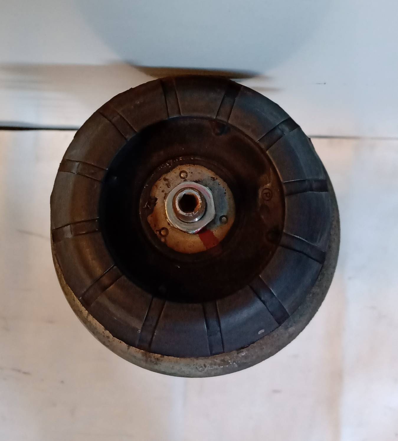 Ammortizzatore anteriore destro