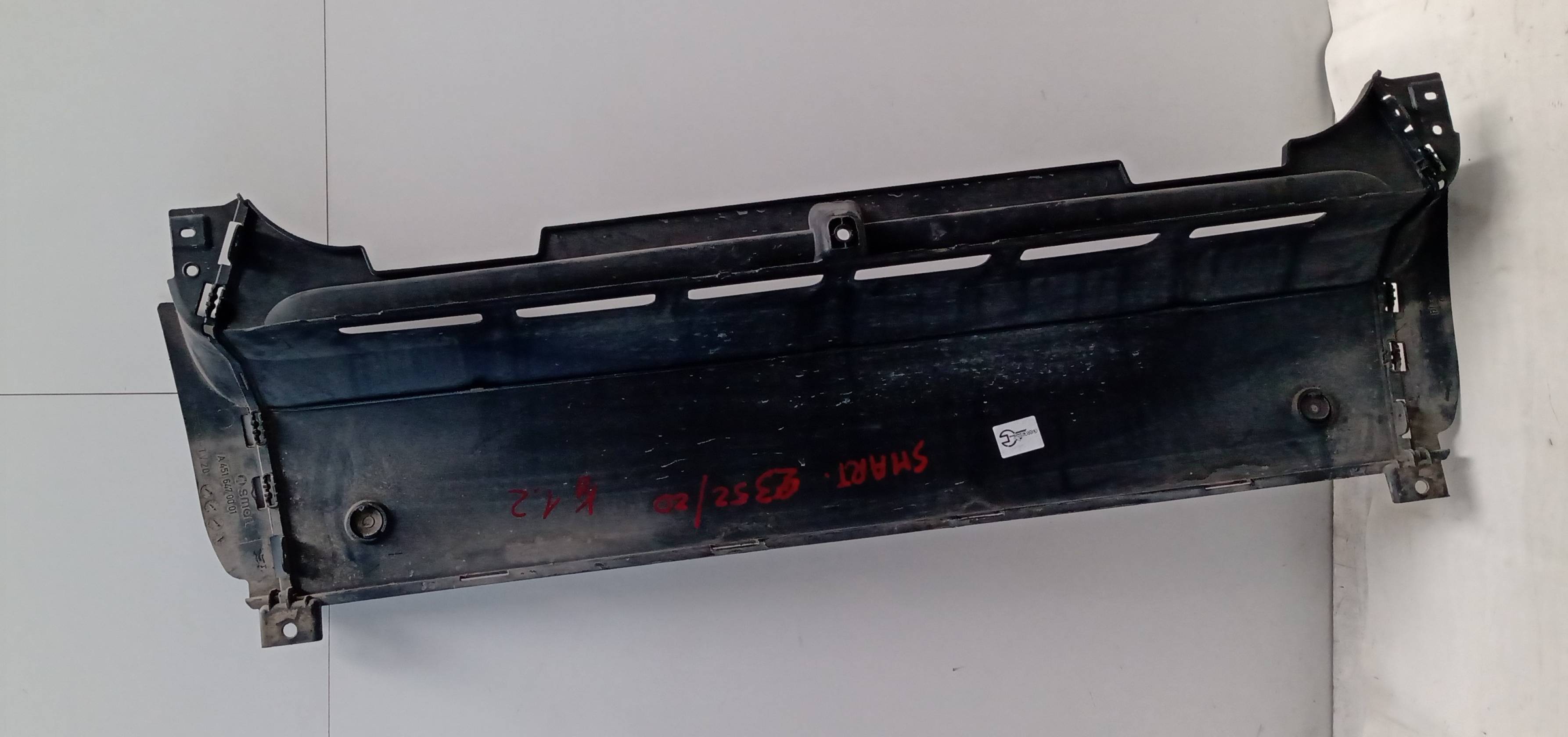 Paraurti posteriore centrale