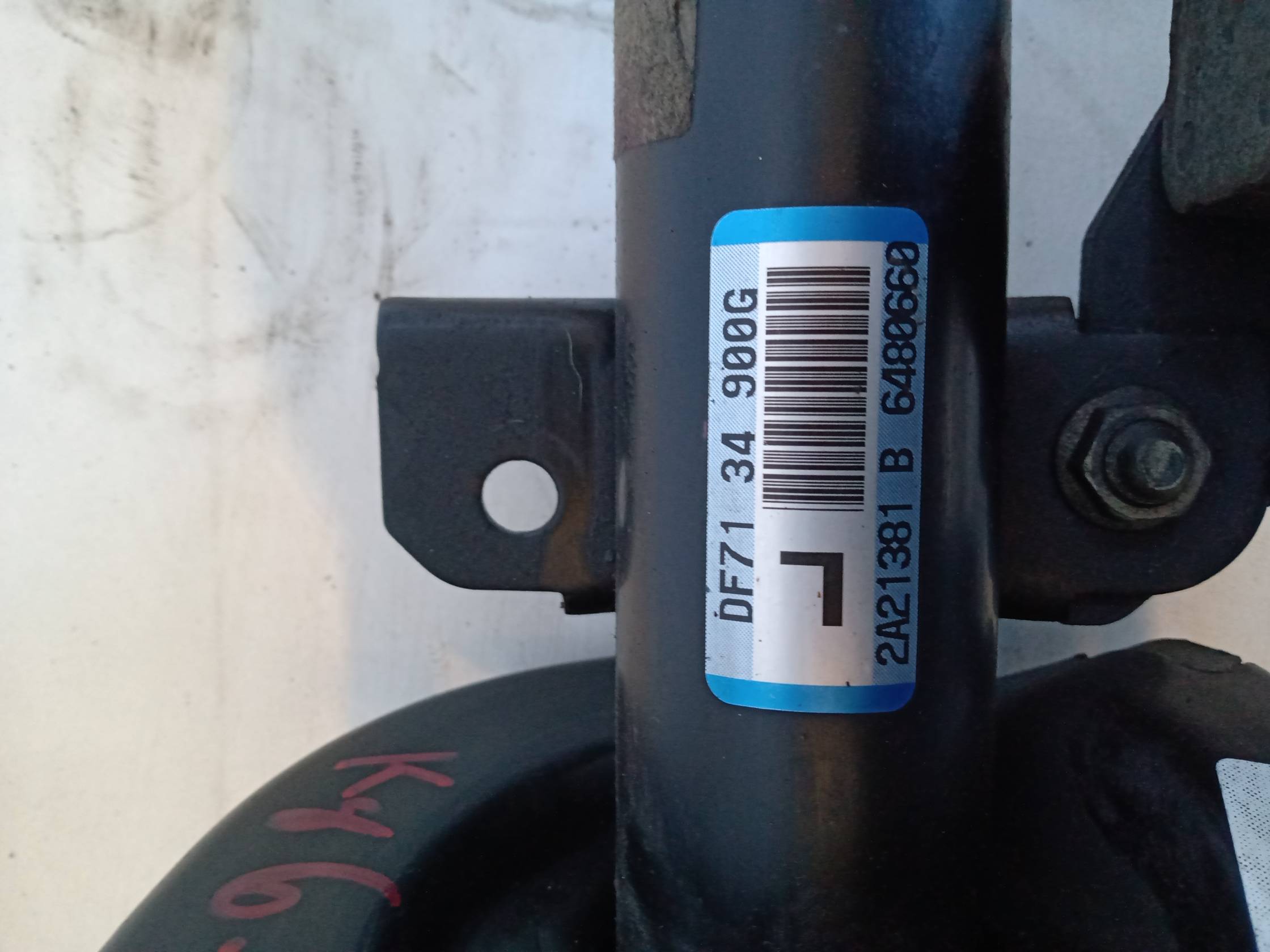 Ammortizzatore anteriore sinistro