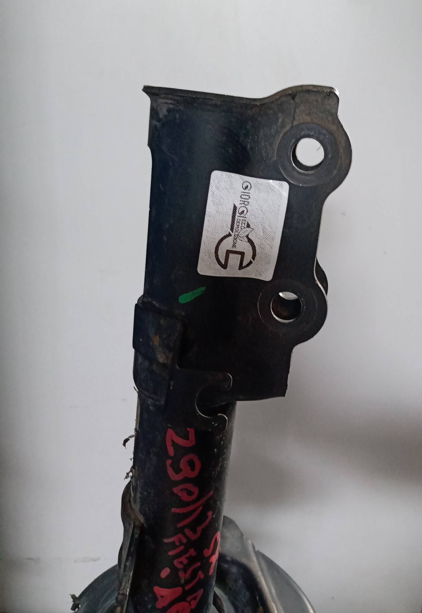 Ammortizzatore anteriore sinistro