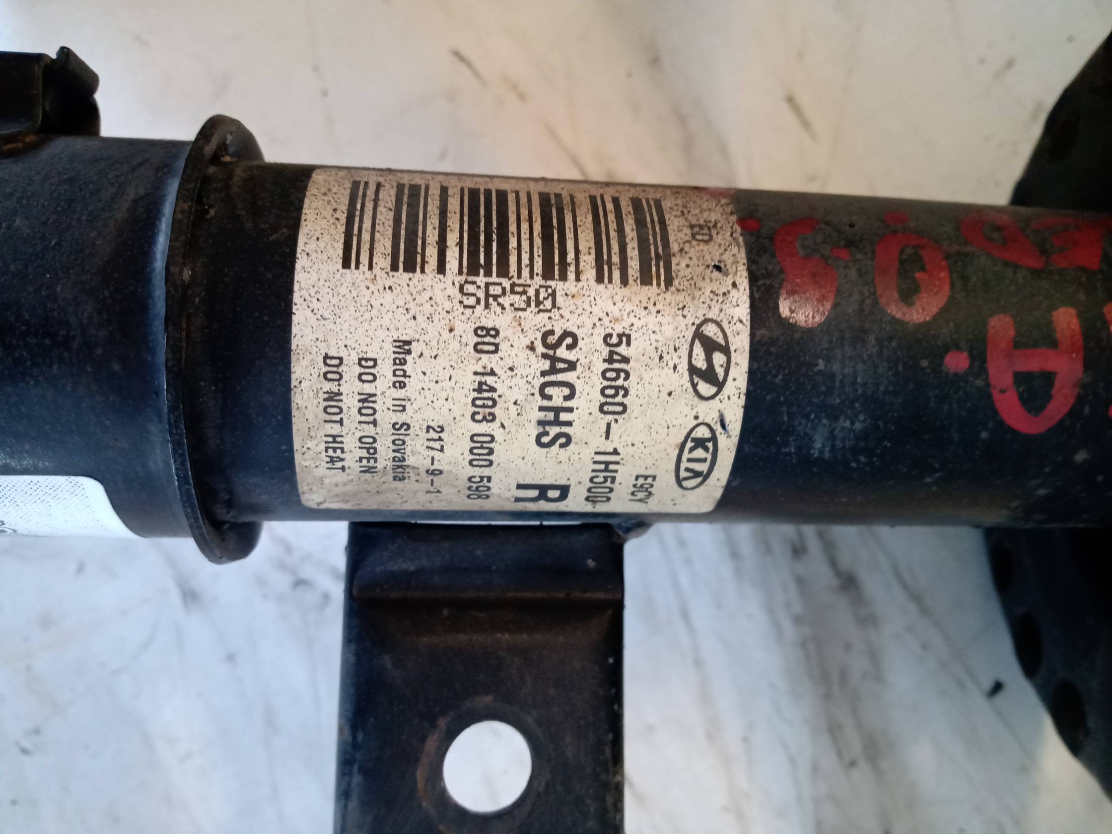 Ammortizzatore anteriore destro