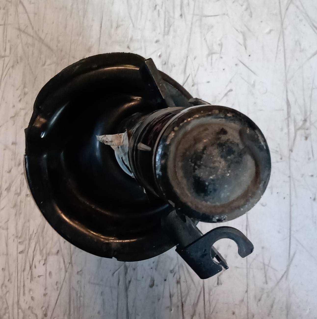 Ammortizzatore anteriore sinistro