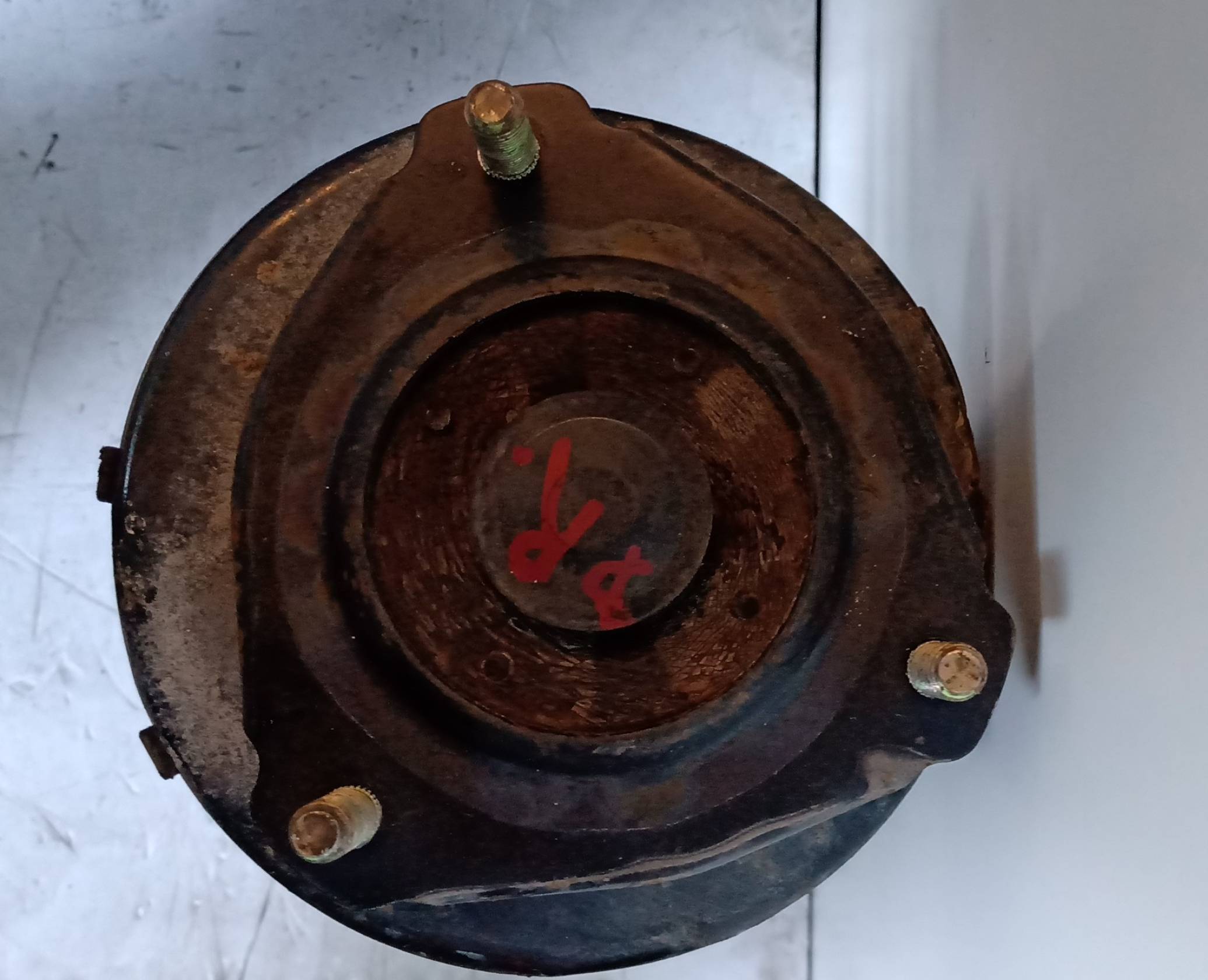 Ammortizzatore anteriore sinistro