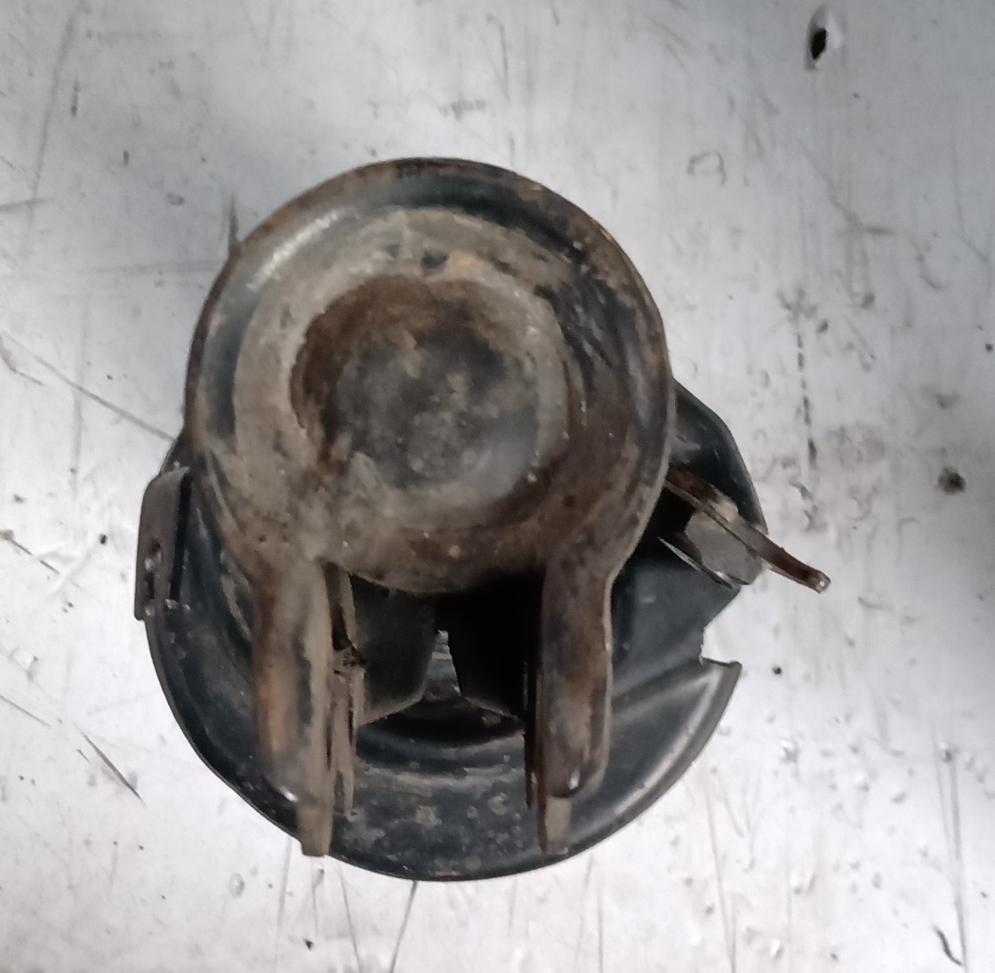 Ammortizzatore anteriore sinistro