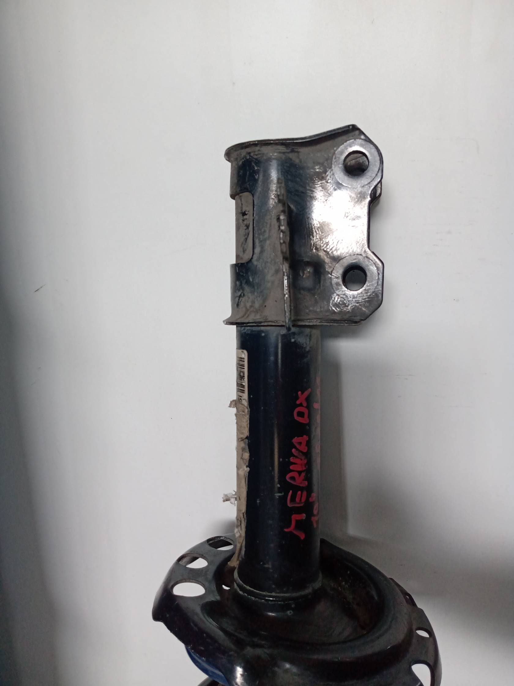 Ammortizzatore anteriore destro