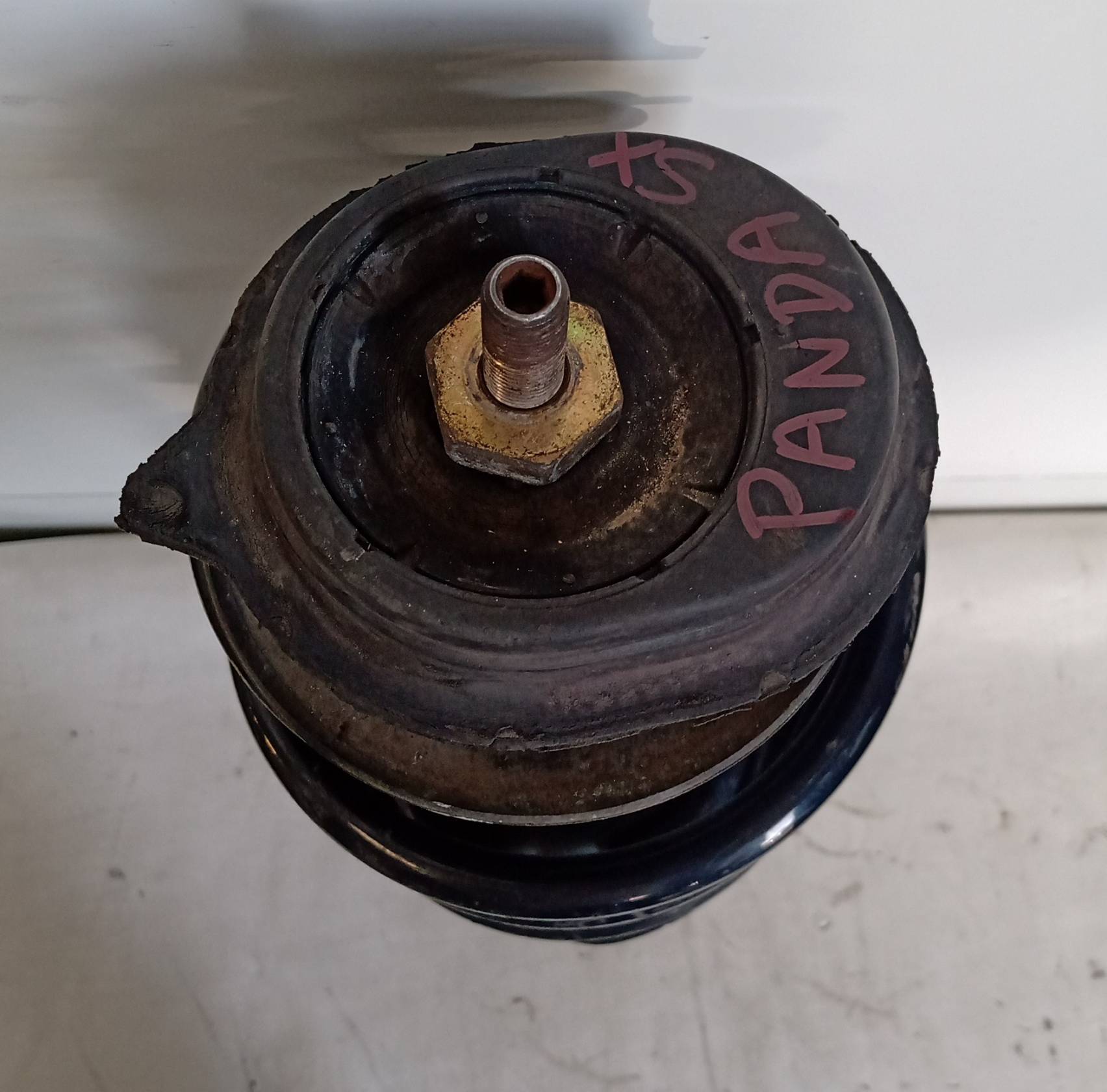 Ammortizzatore anteriore sinistro