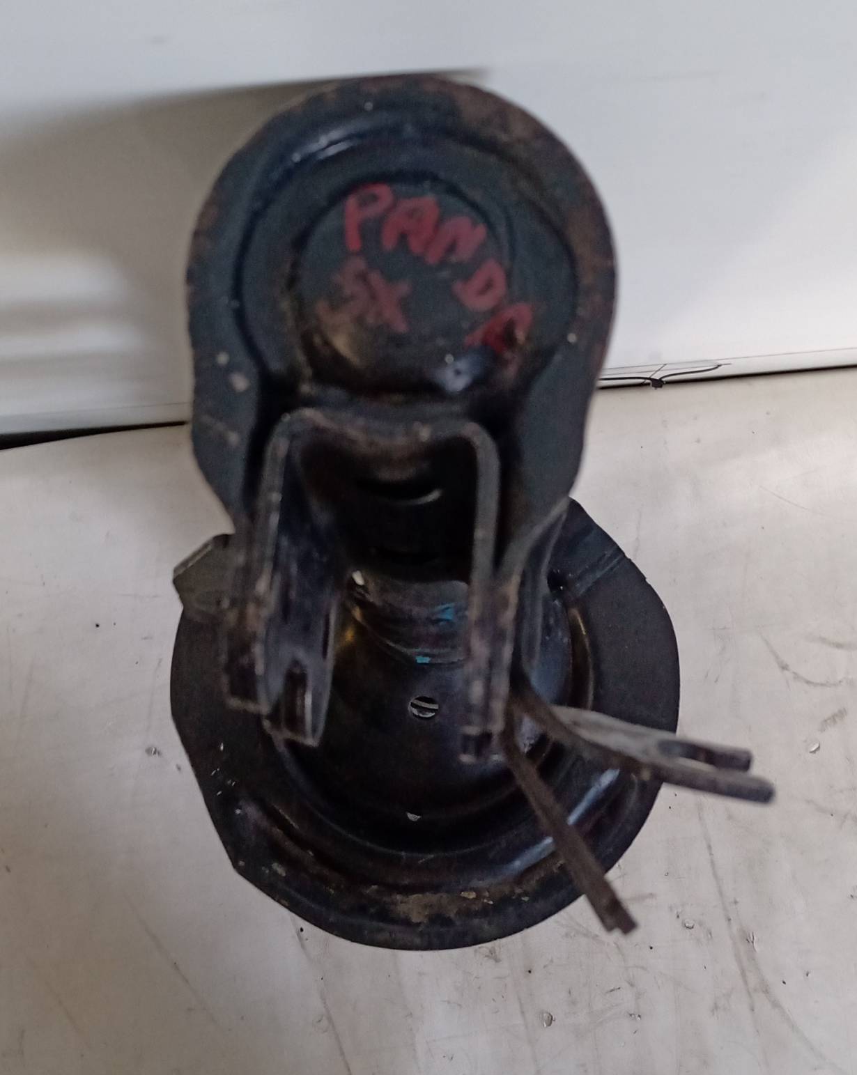 Ammortizzatore anteriore sinistro