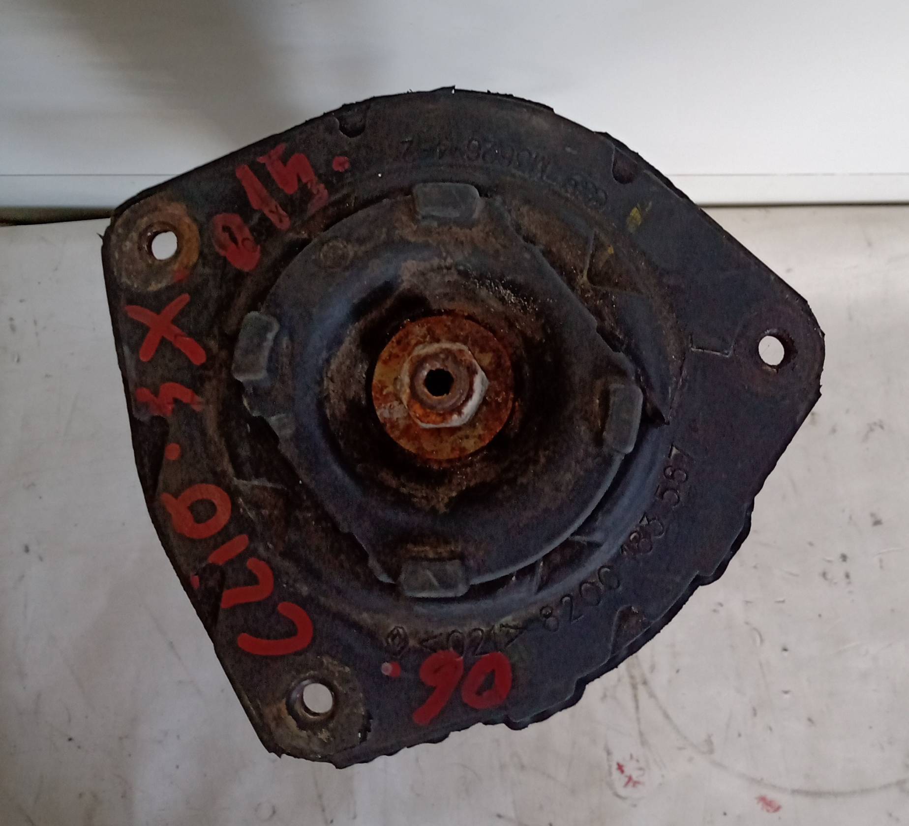 Ammortizzatore anteriore sinistro