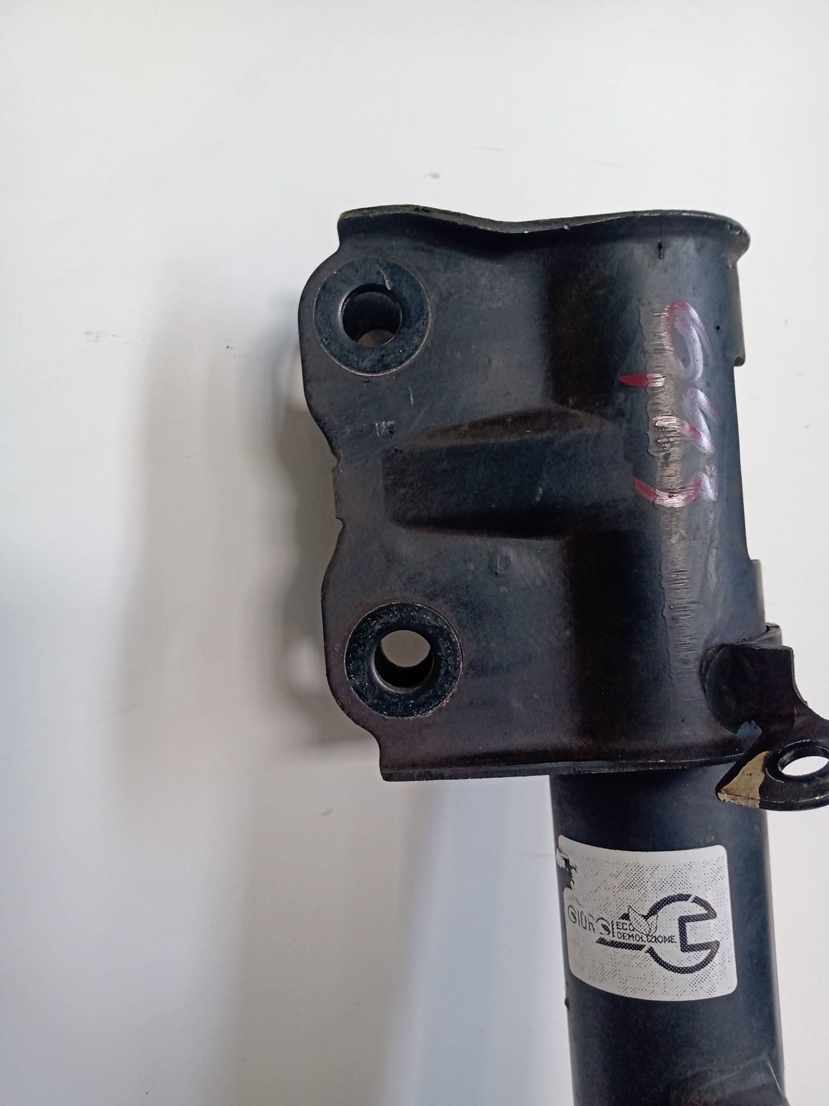 Ammortizzatore anteriore sinistro