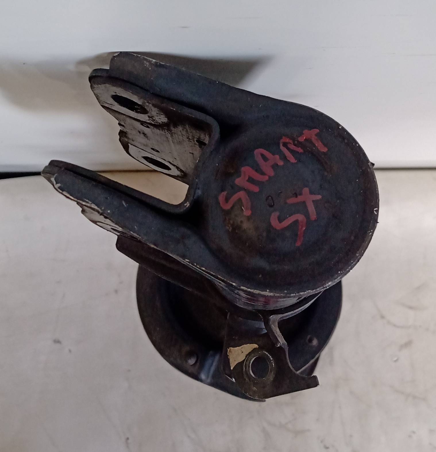 Ammortizzatore anteriore sinistro