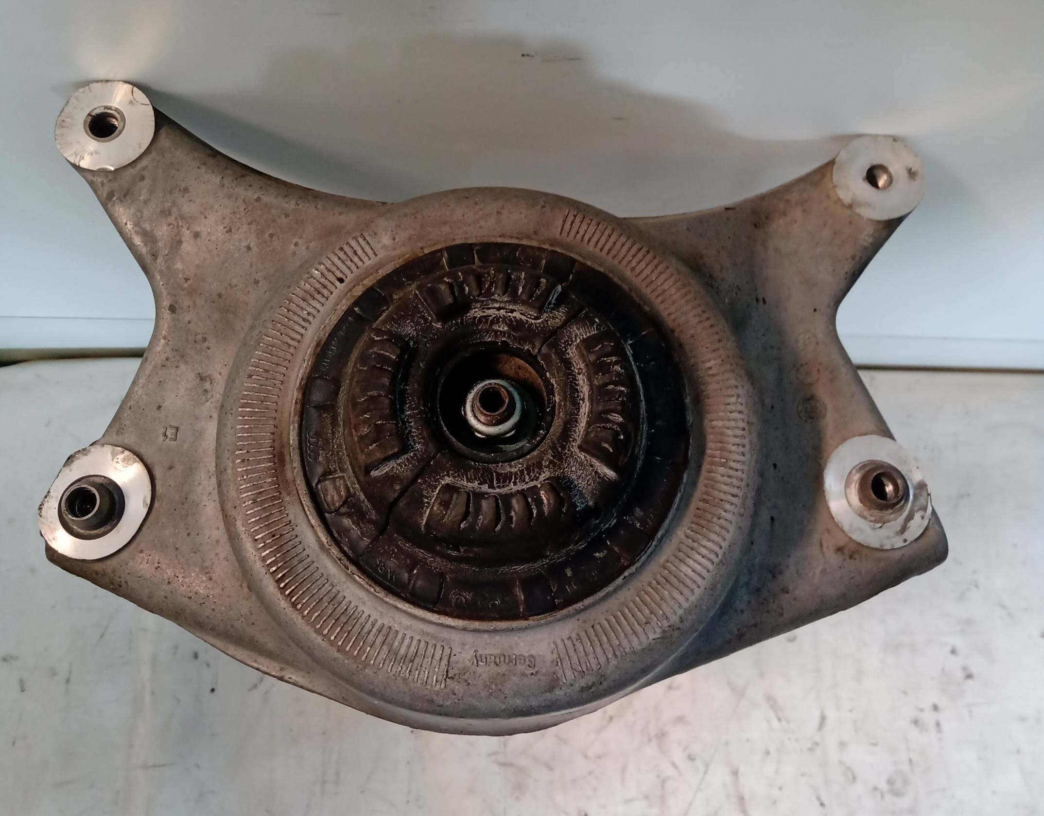 Ammortizzatore anteriore sinistro