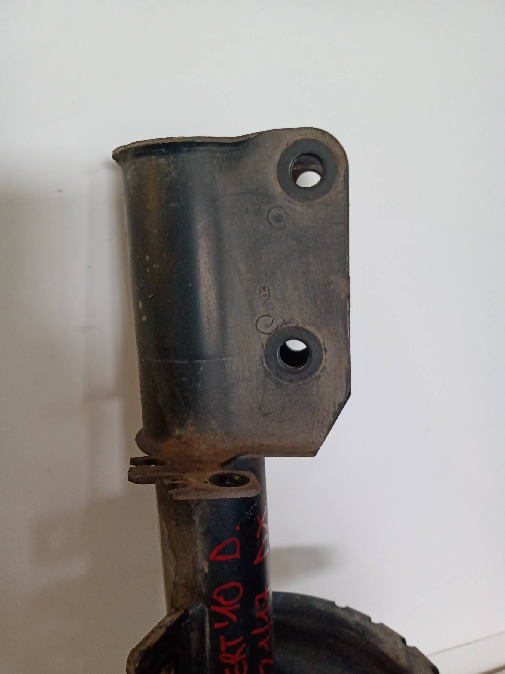 Ammortizzatore anteriore destro