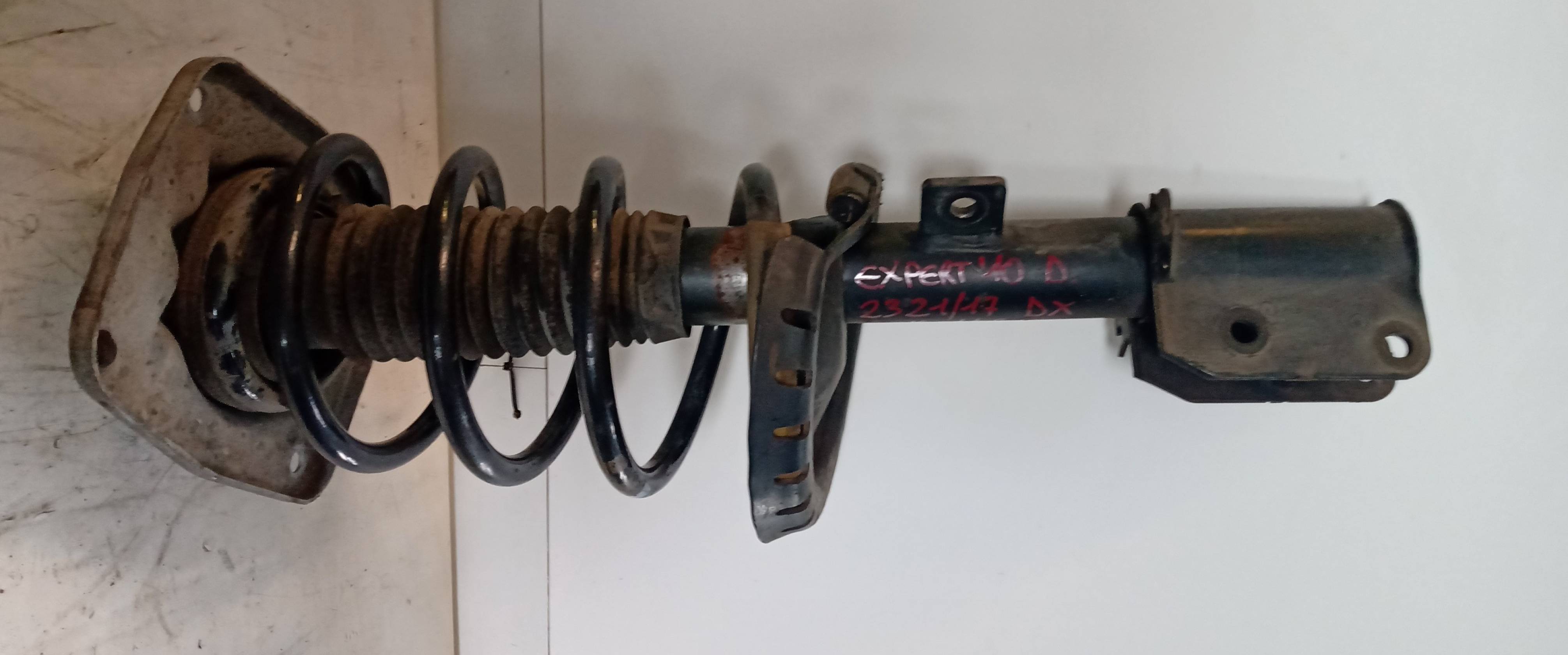 Ammortizzatore anteriore destro