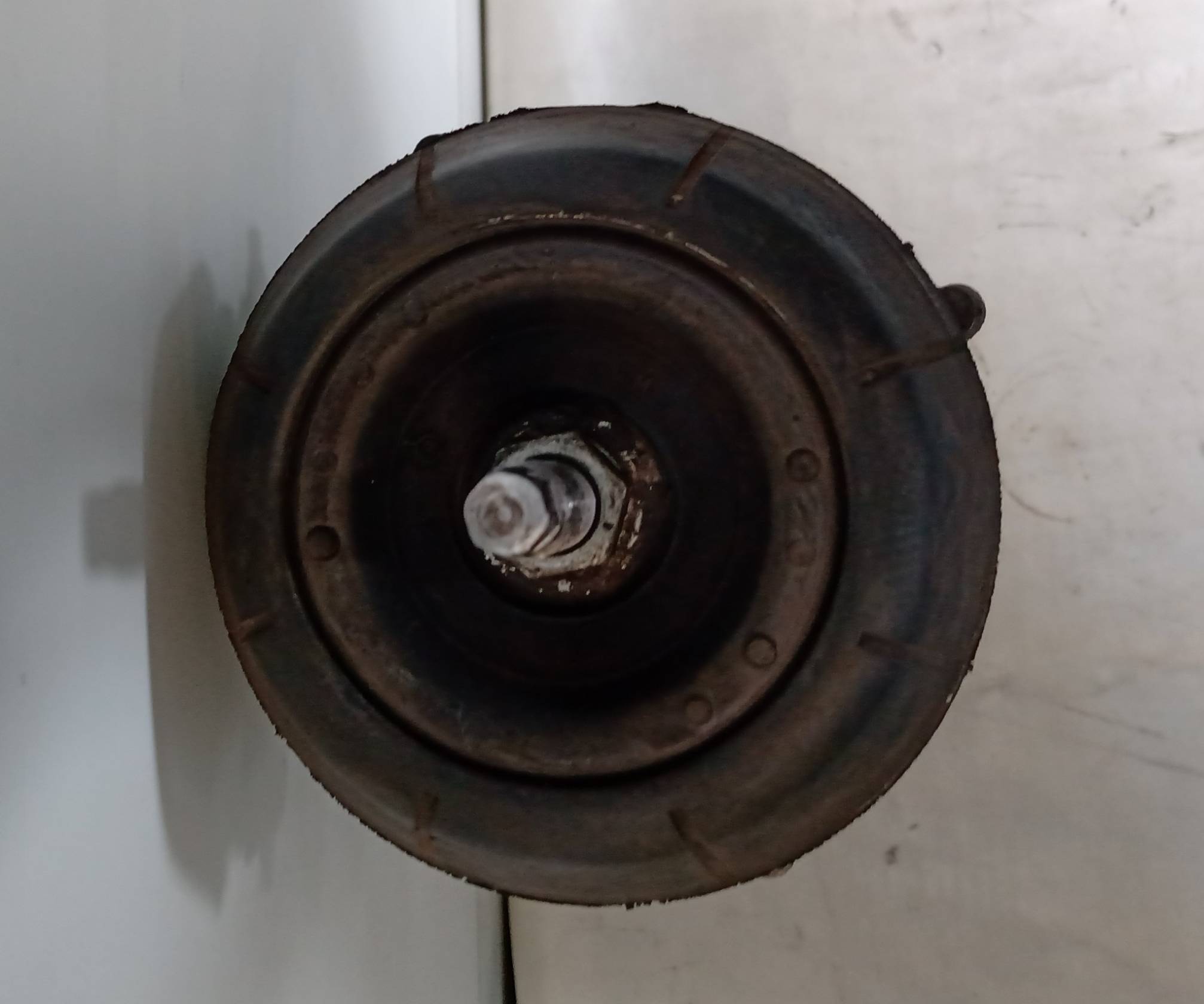 Ammortizzatore anteriore sinistro