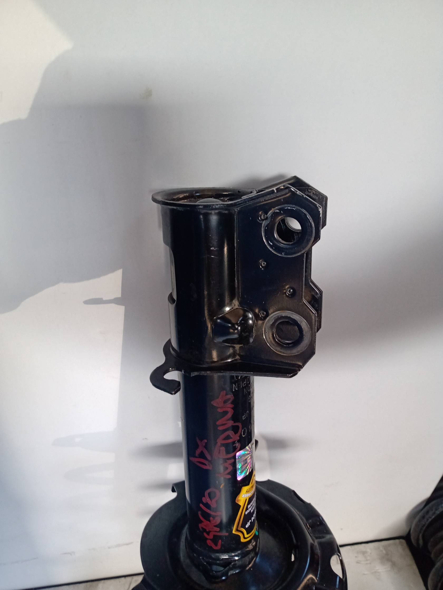 Ammortizzatore anteriore destro