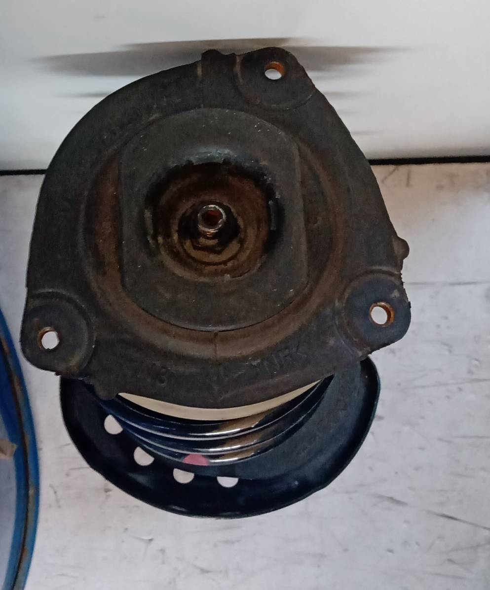 Ammortizzatore anteriore destro