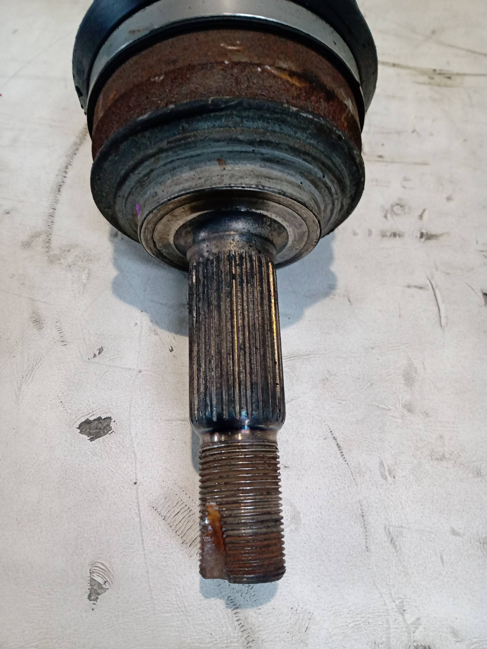 semiasse anteriore destro