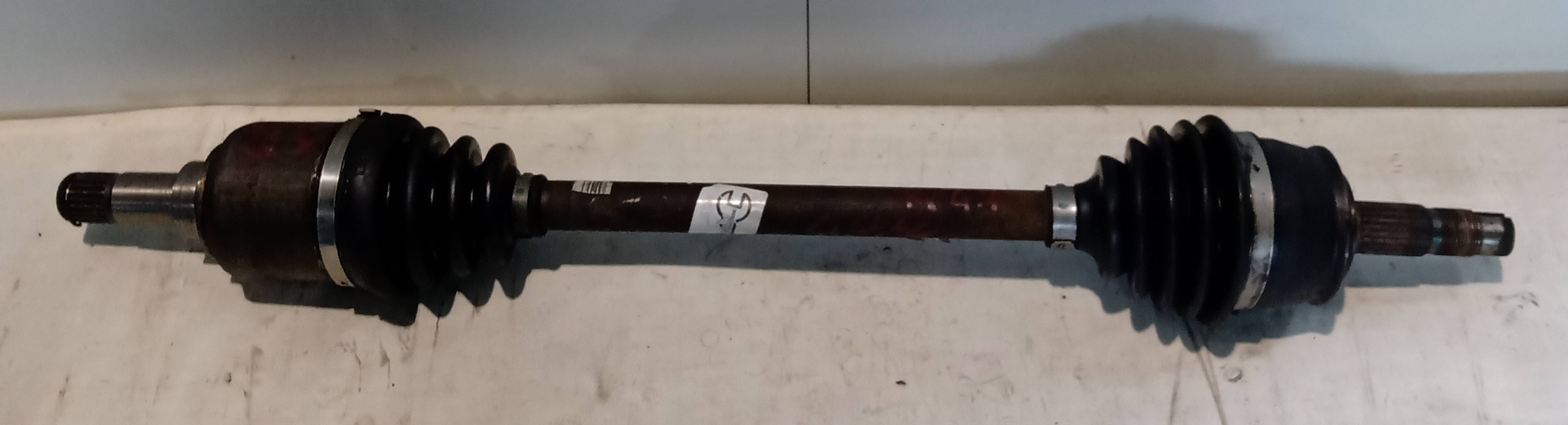 Semiasse anteriore sinistro