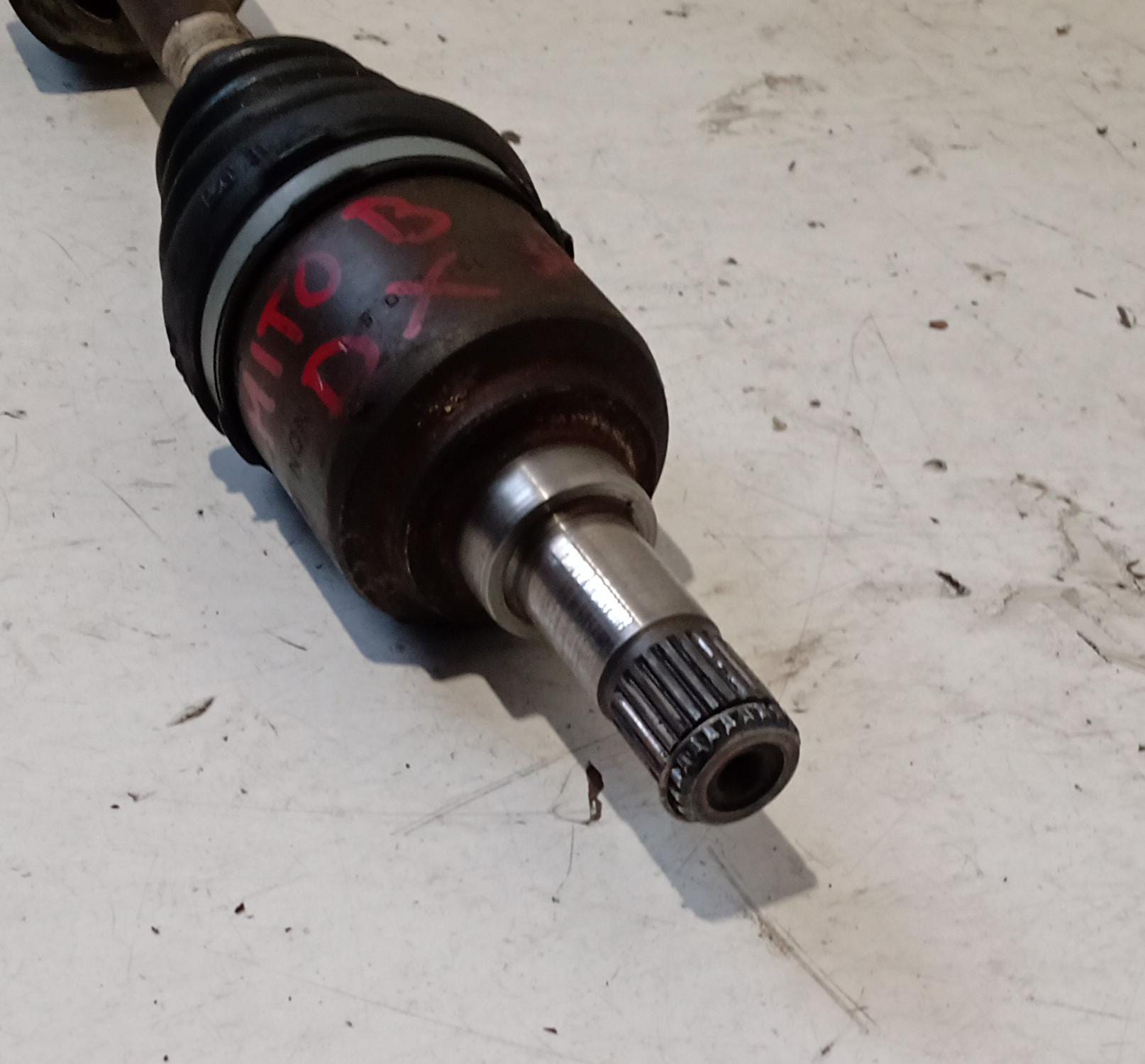 Semiasse anteriore destro 