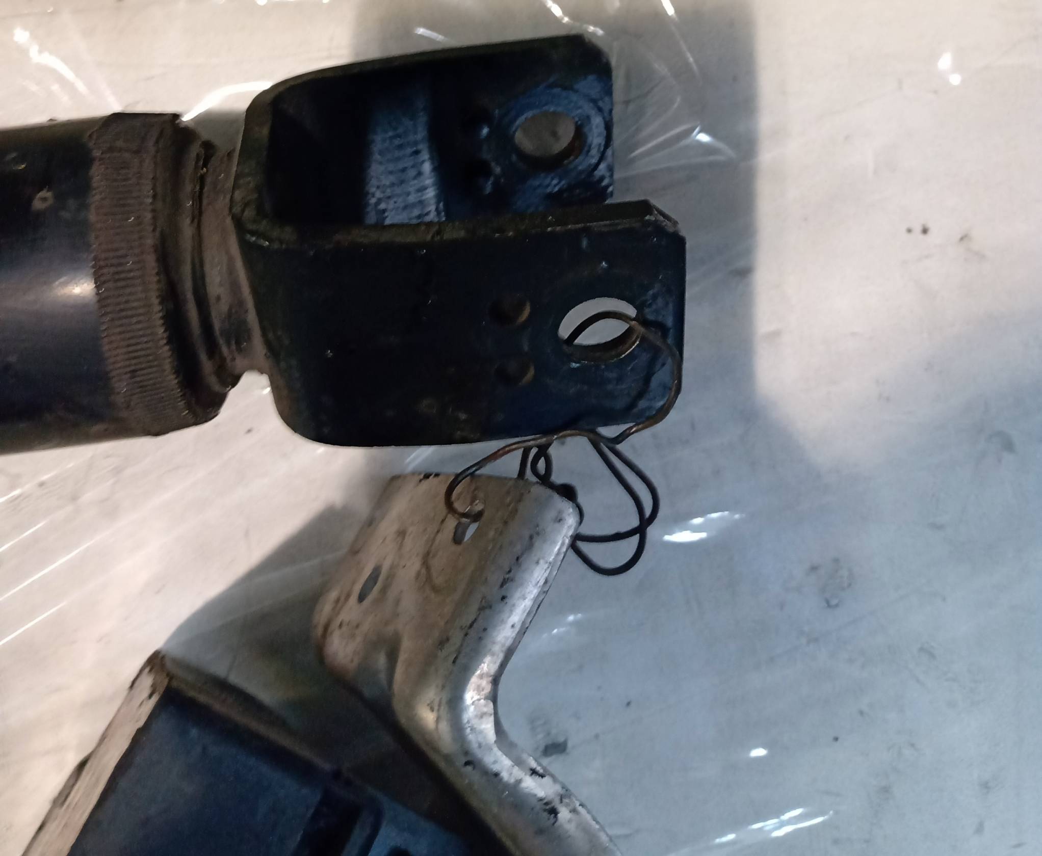 Ammortizzatore posteriore destro