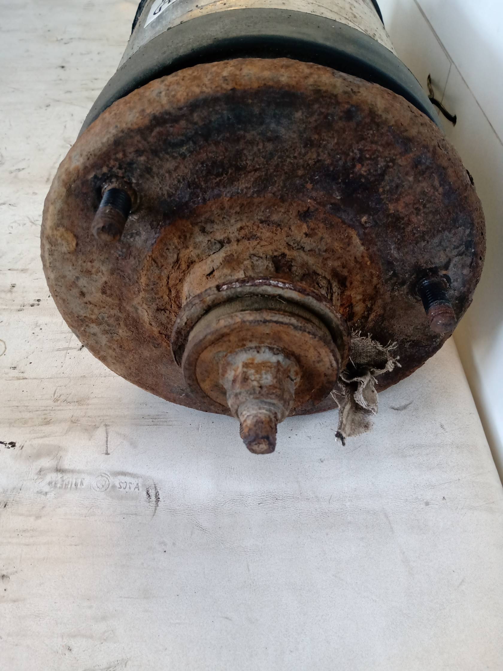 Ammortizzatore posteriore sinistro