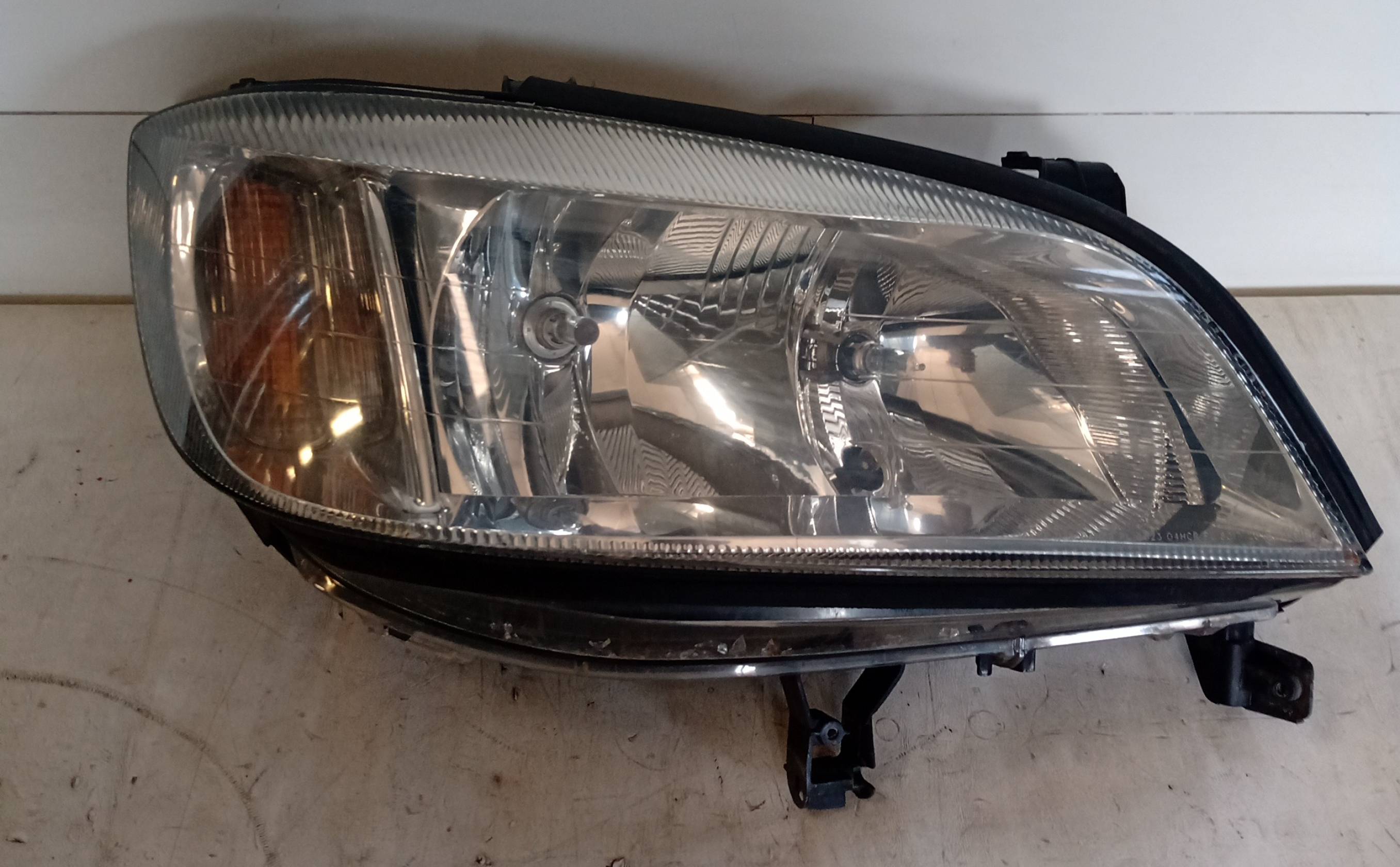 Fanale anteriore destro