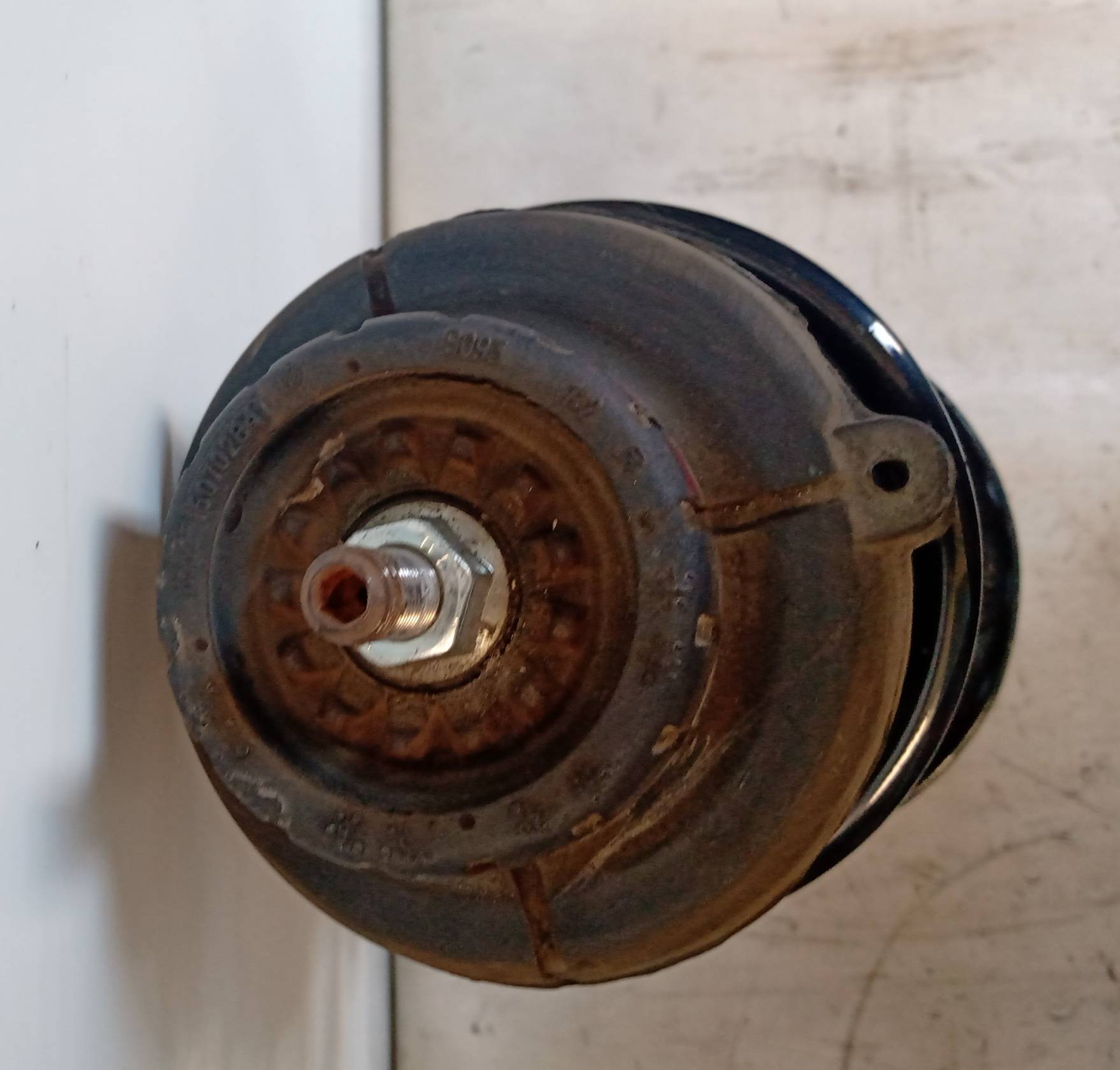 Ammortizzatore anteriore sinistro