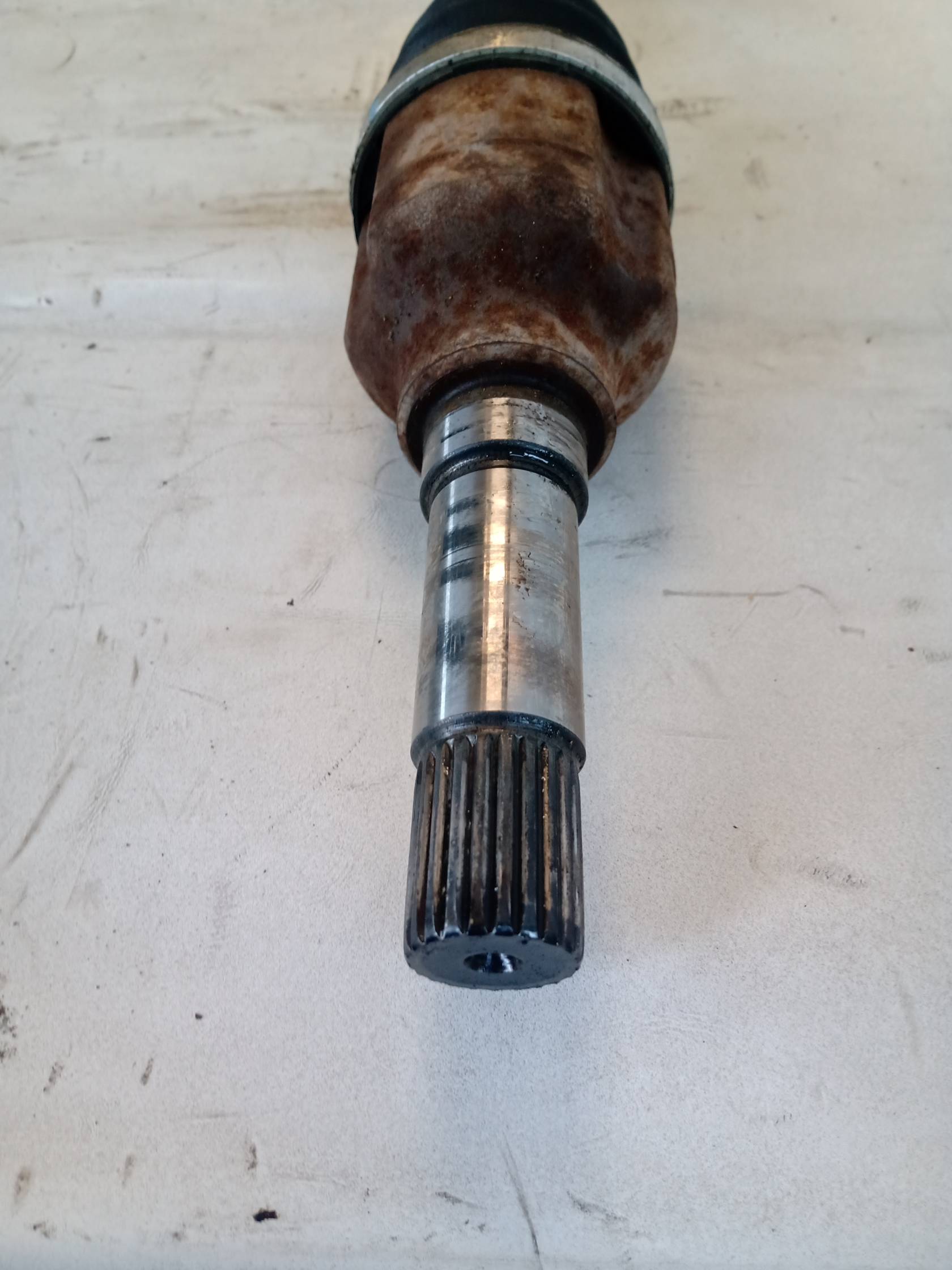 Semiasse anteriore destro