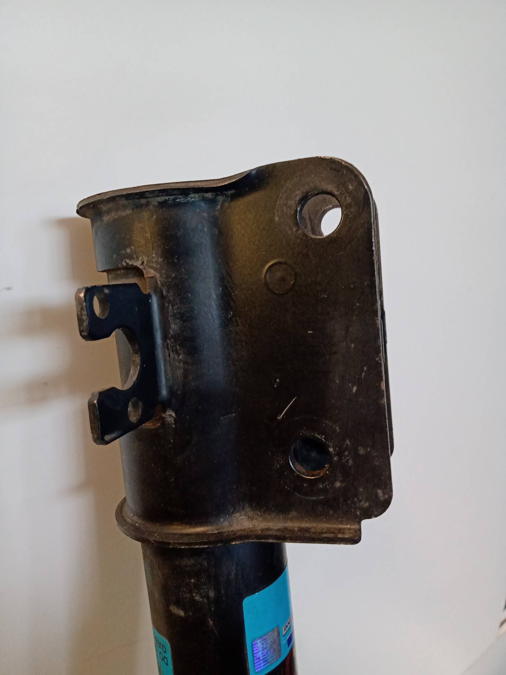 Ammortizzatore anteriore sinistro