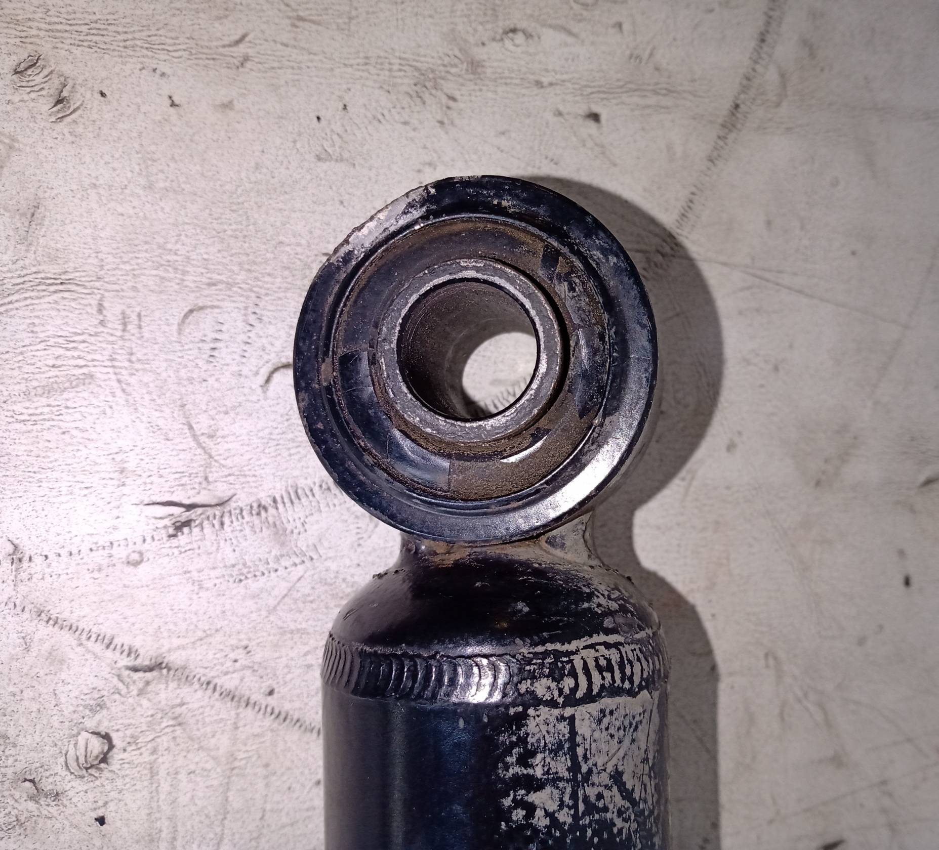 Ammortizzatore posteriore destro