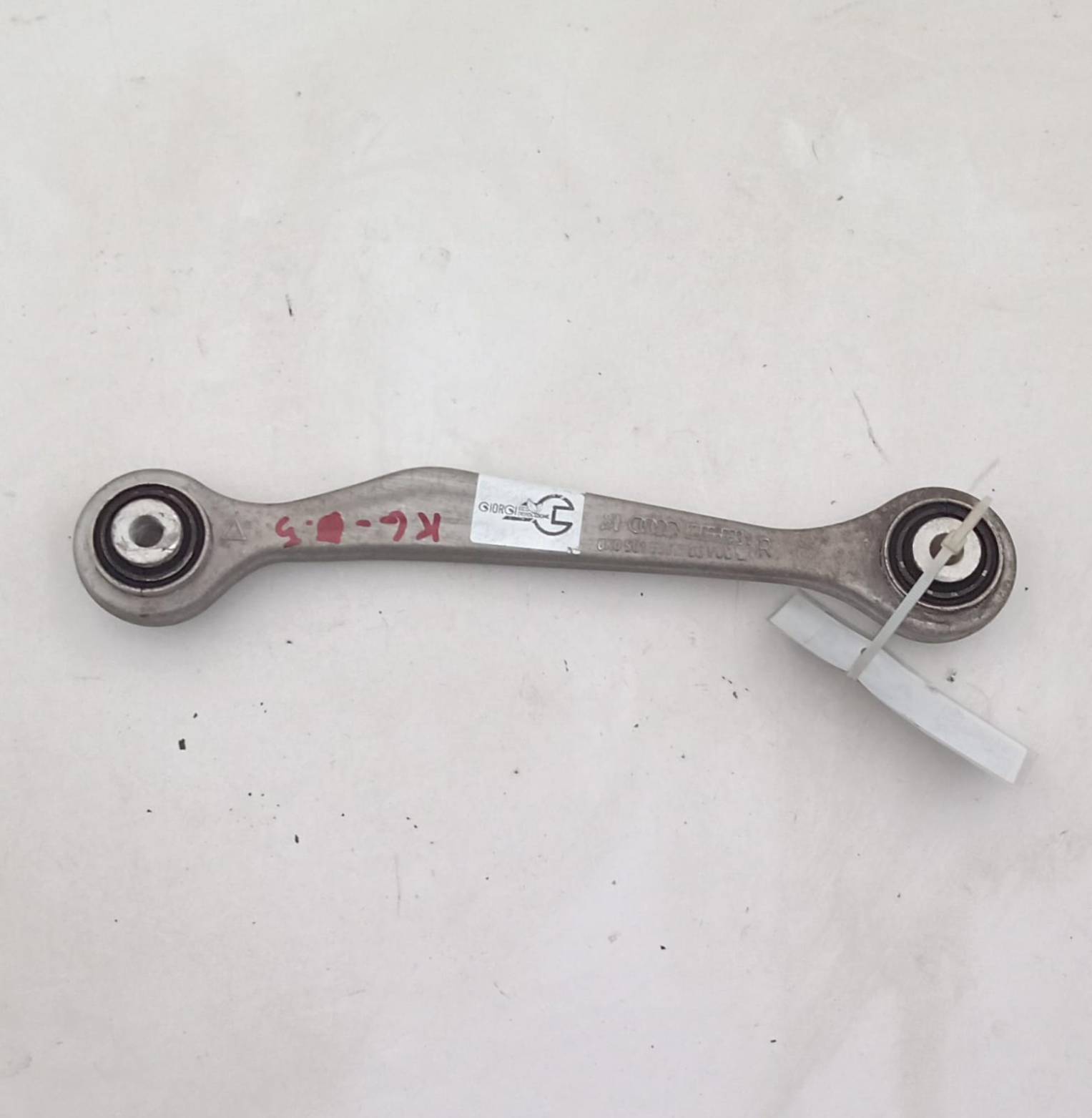 Braccio oscillante posteriore destro