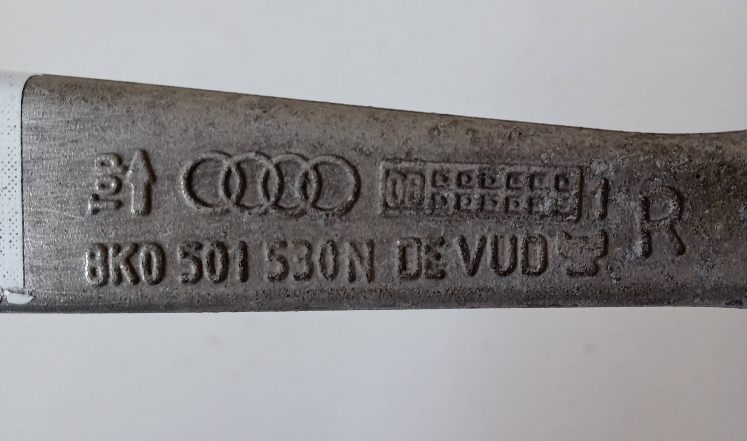 Braccio oscillante posteriore destro