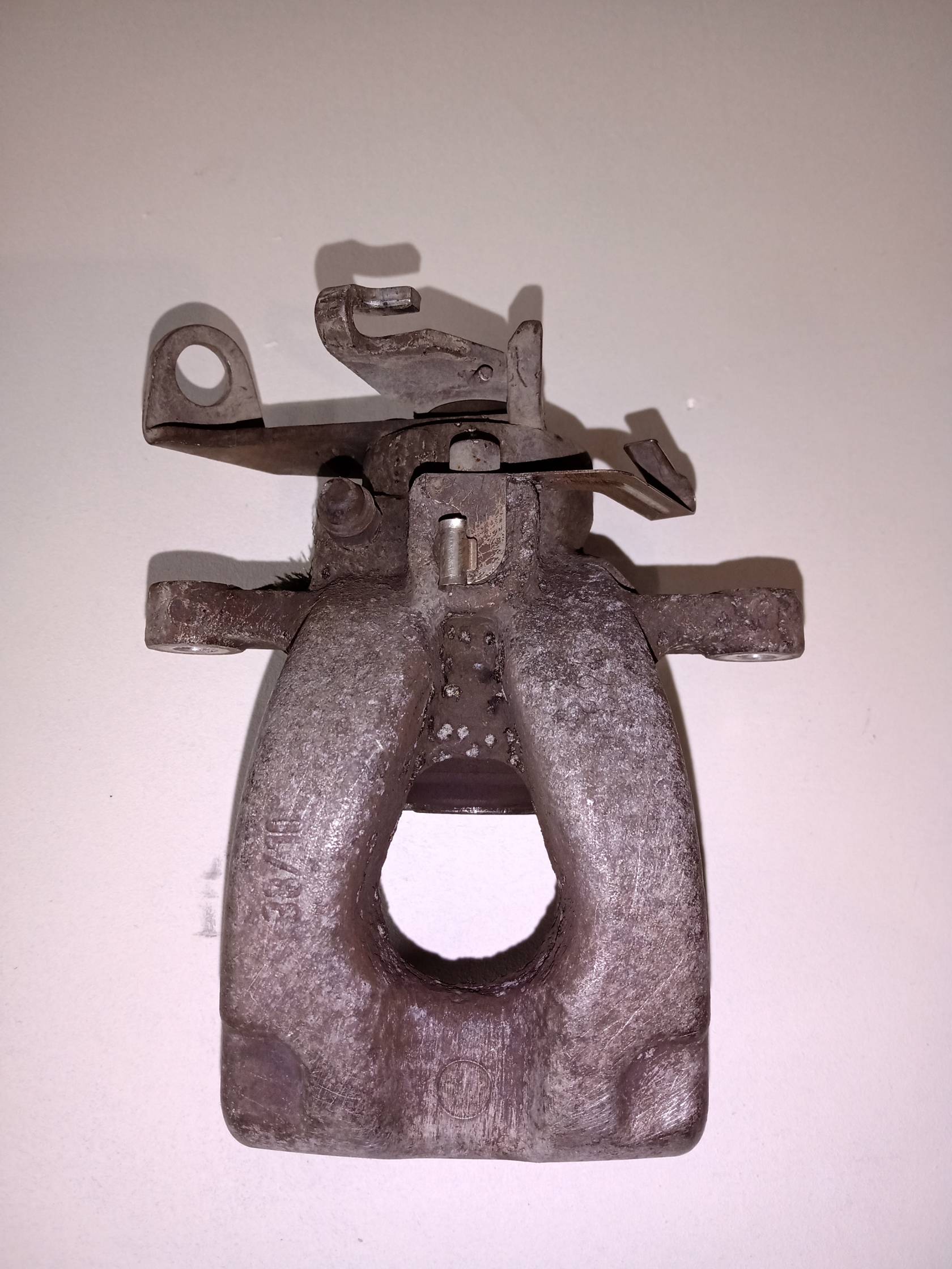 Pinza freno posteriore sinistra