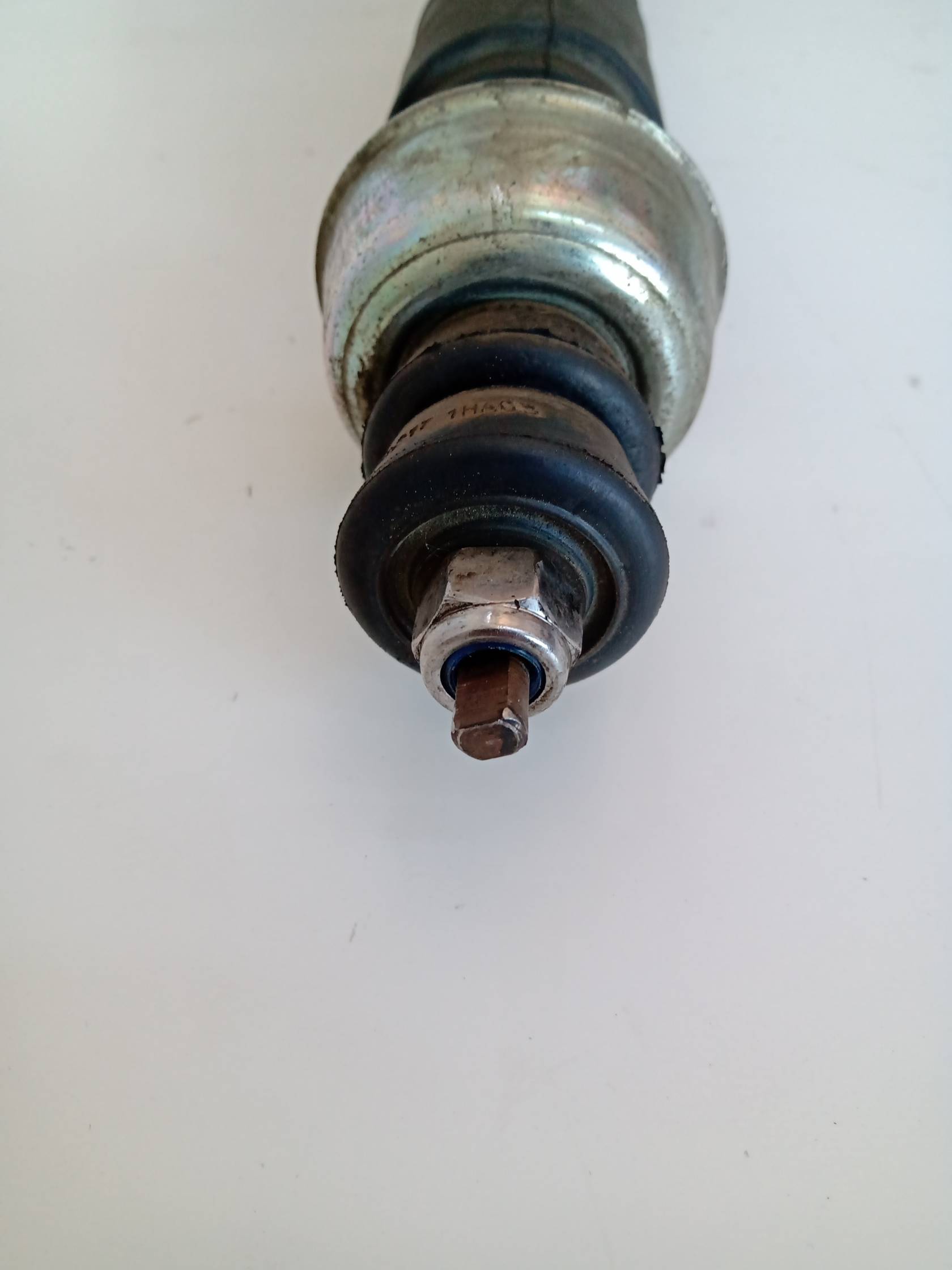 Ammortizzatore posteriore sinistro