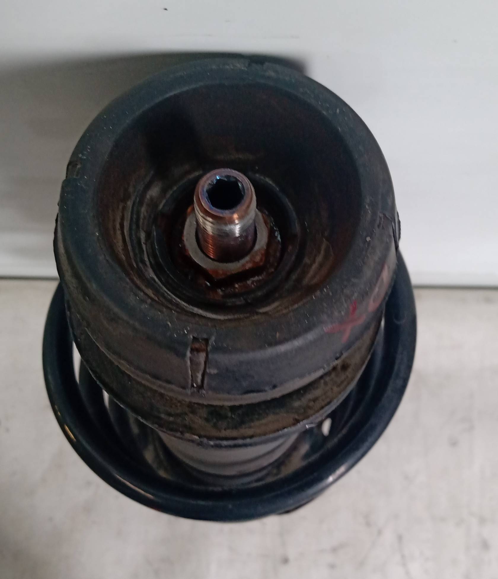 Ammortizzatore anteriore destro