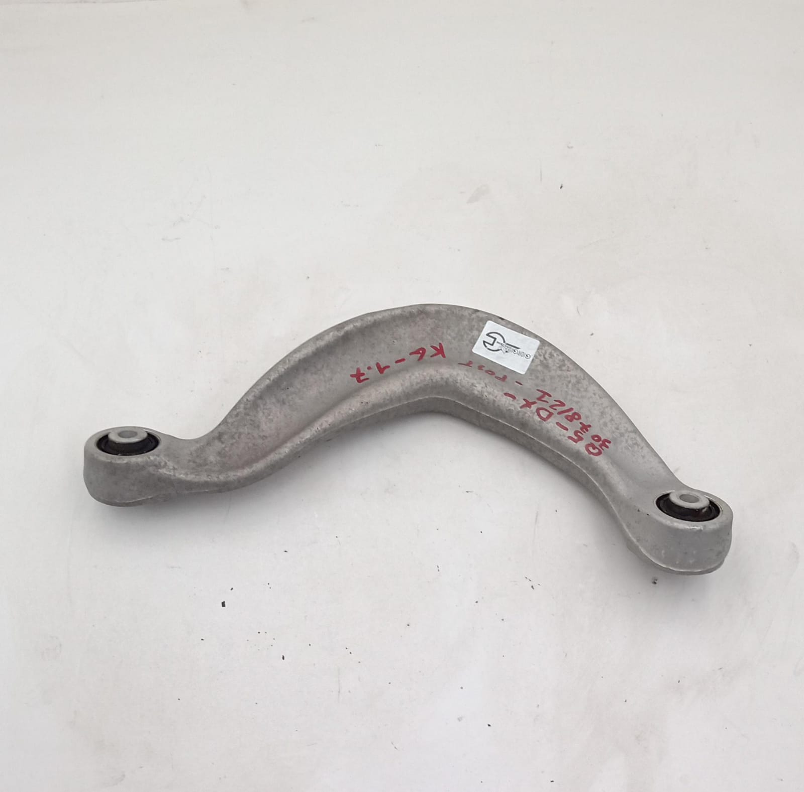 Braccio oscillante posteriore destro