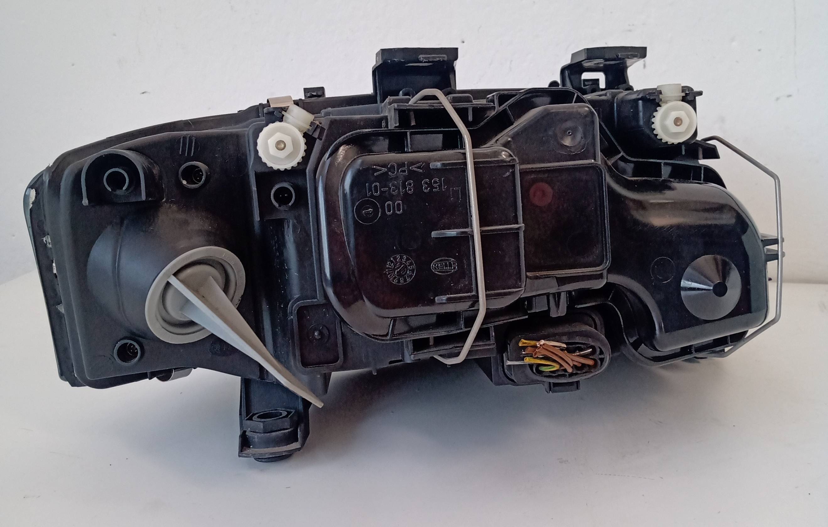 Fanale anteriore sinistro