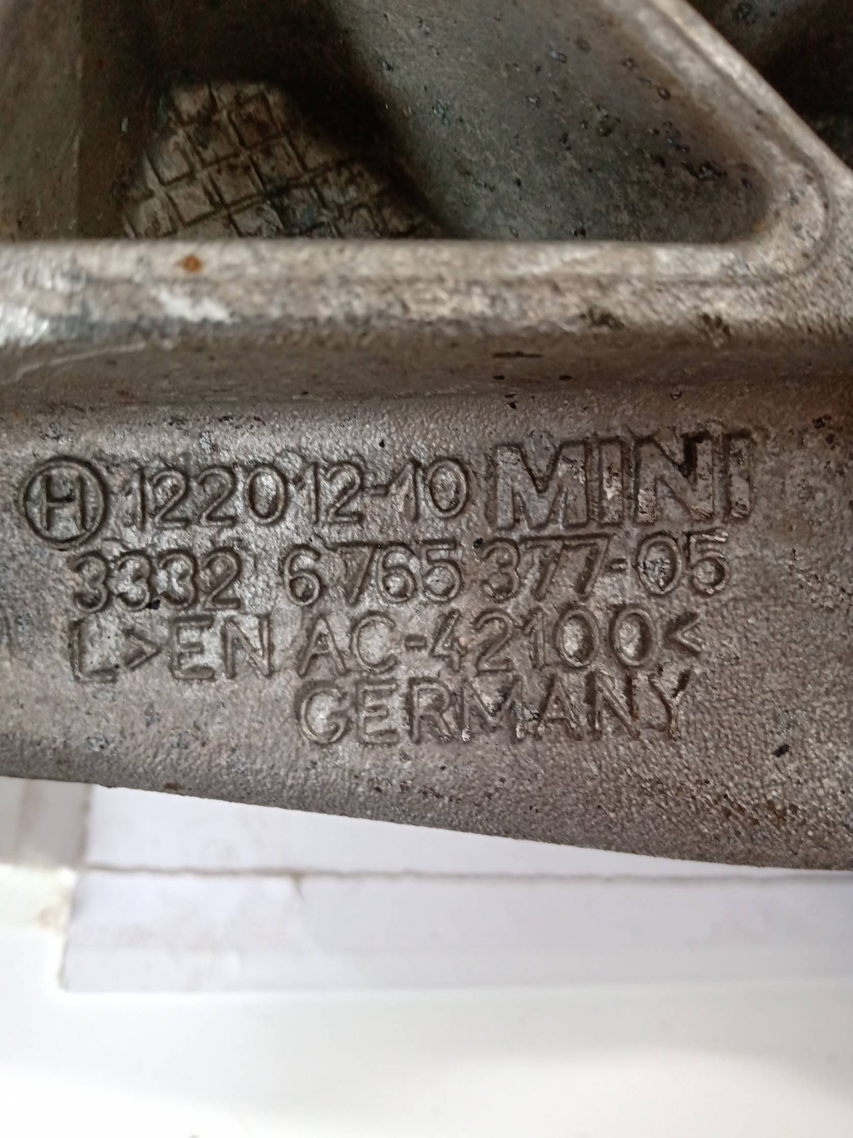 Mozzo posteriore sinisro