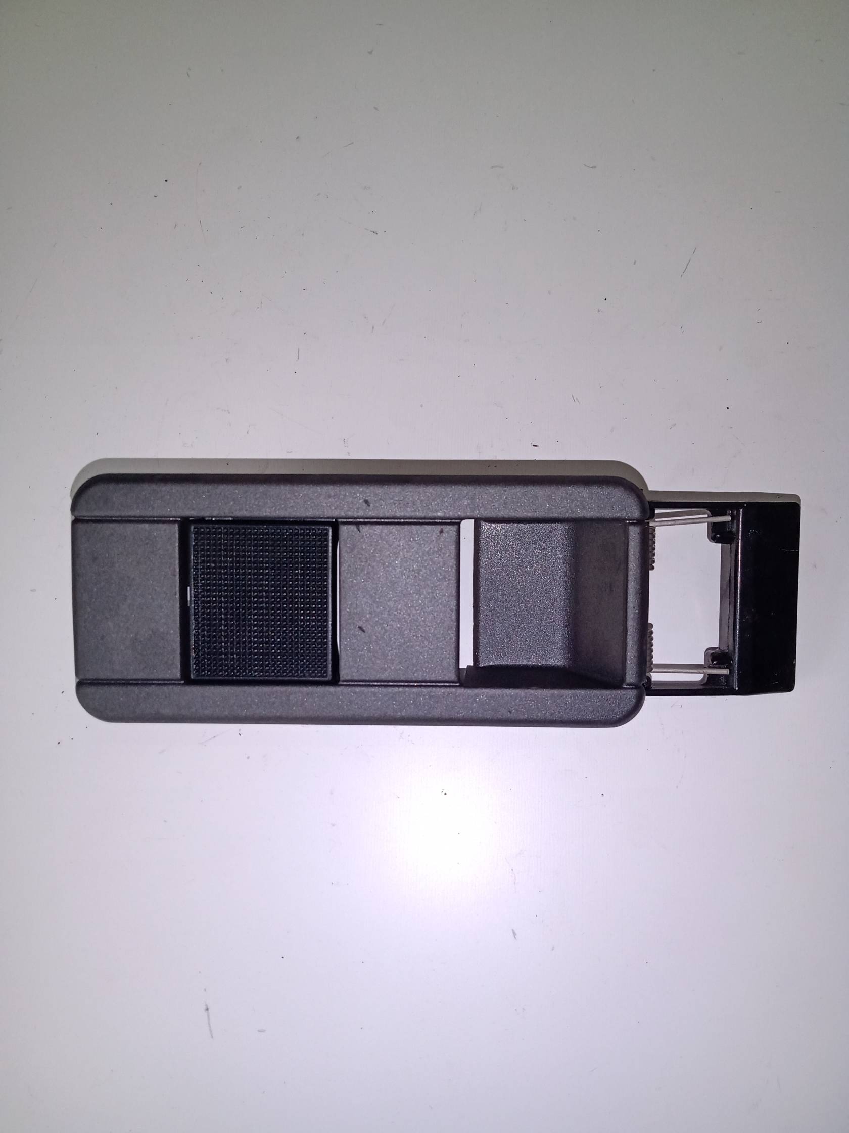 Maniglia porta ant. Maniglia porta ant.