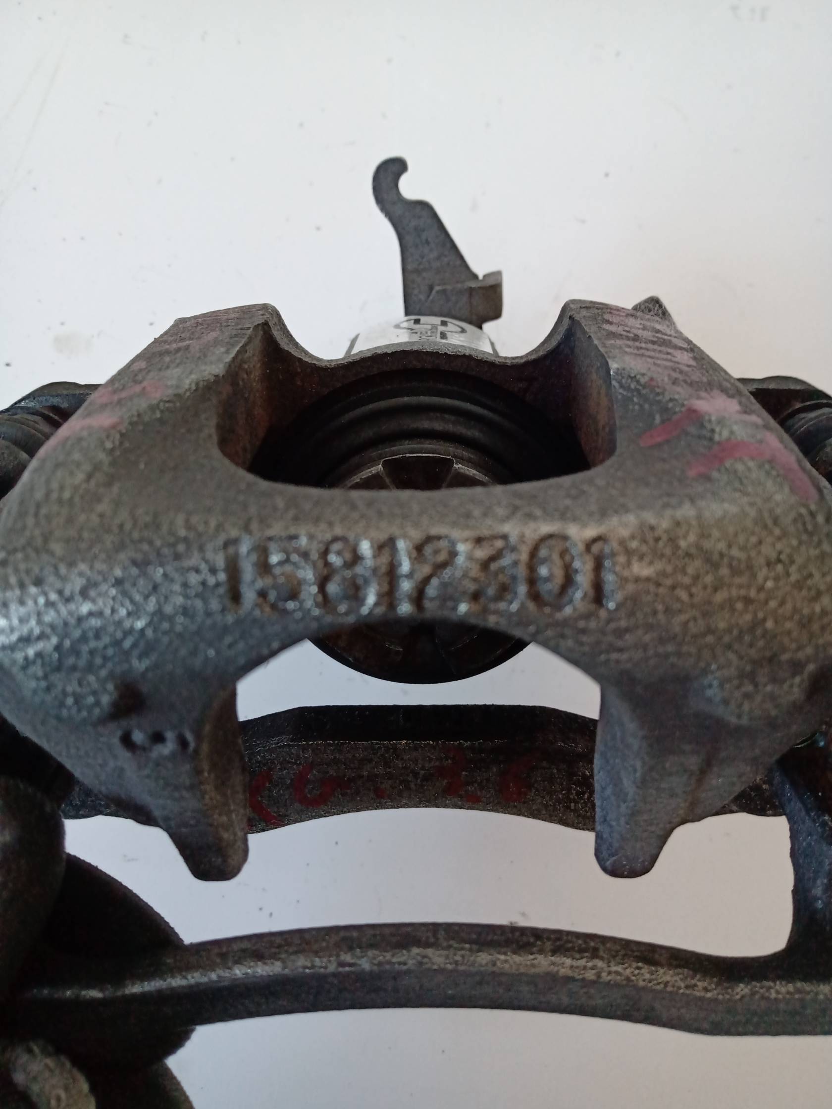 Pinza freno posteriore sinistra