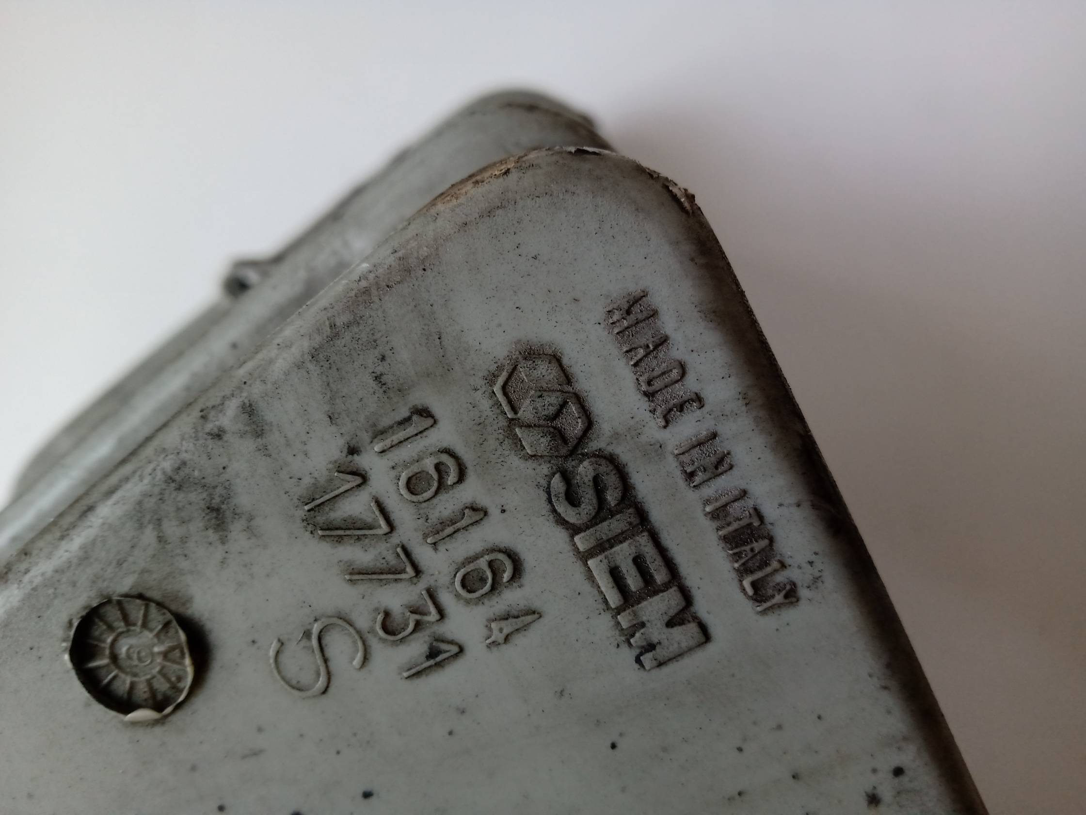 Fanale anteriore sinistro