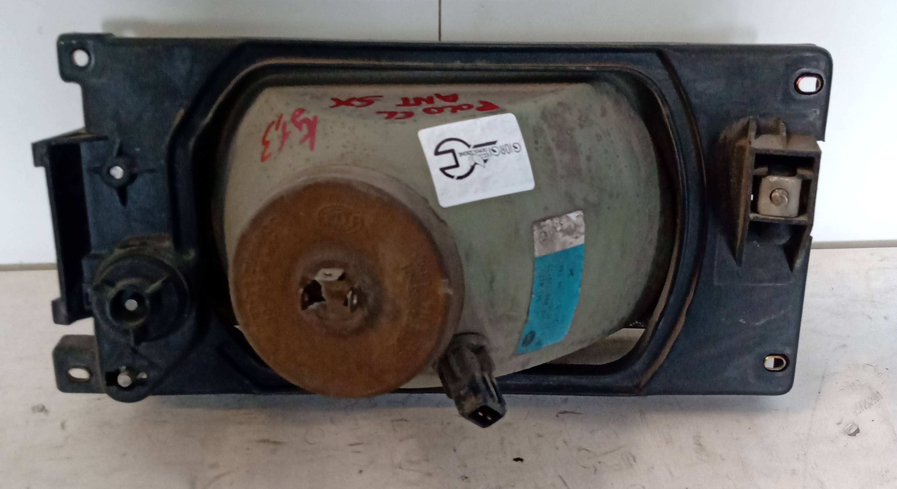 Fanale anteriore sinistro