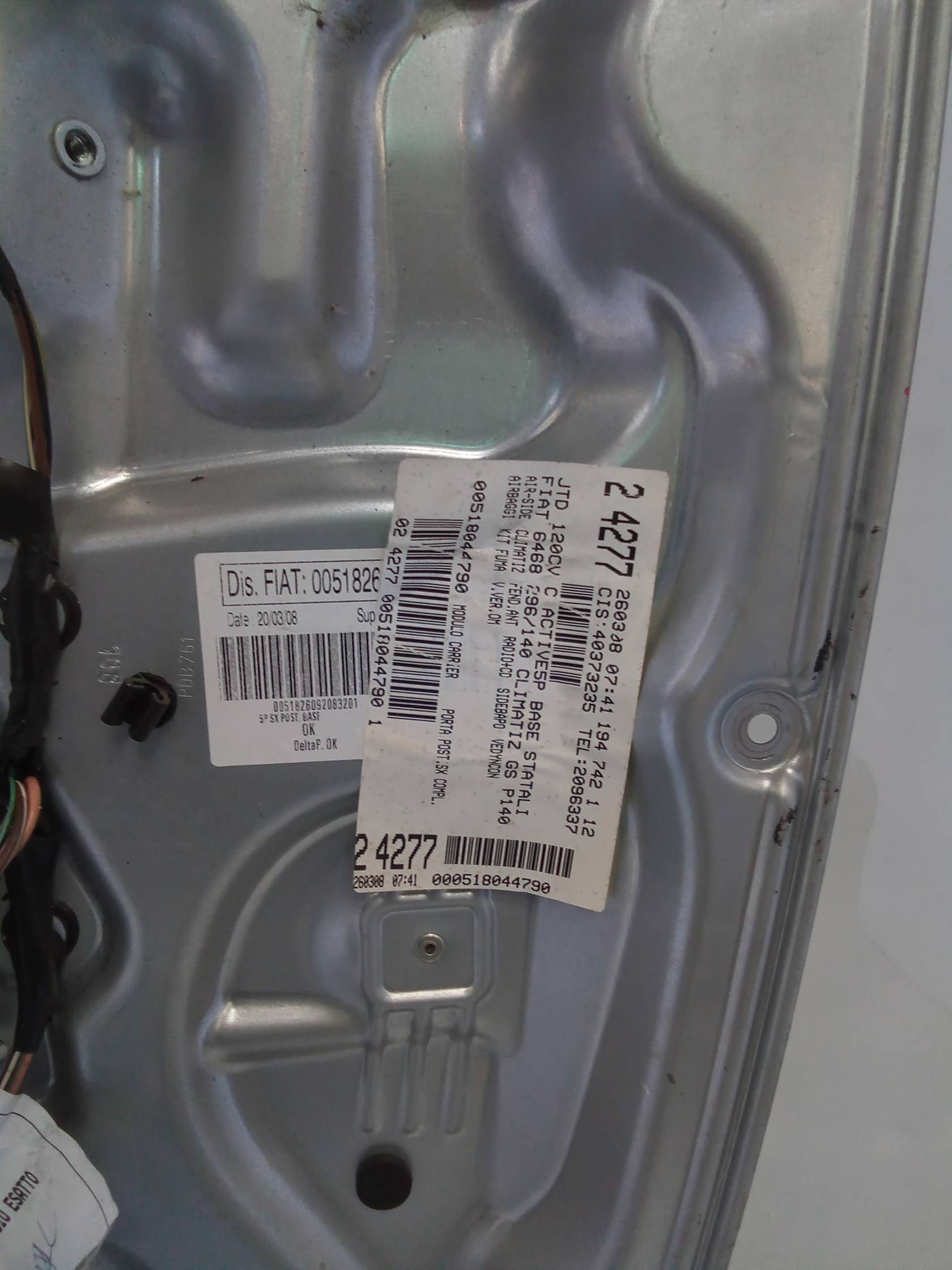 Alzacristallo elettr. porta post. con motorino sx.