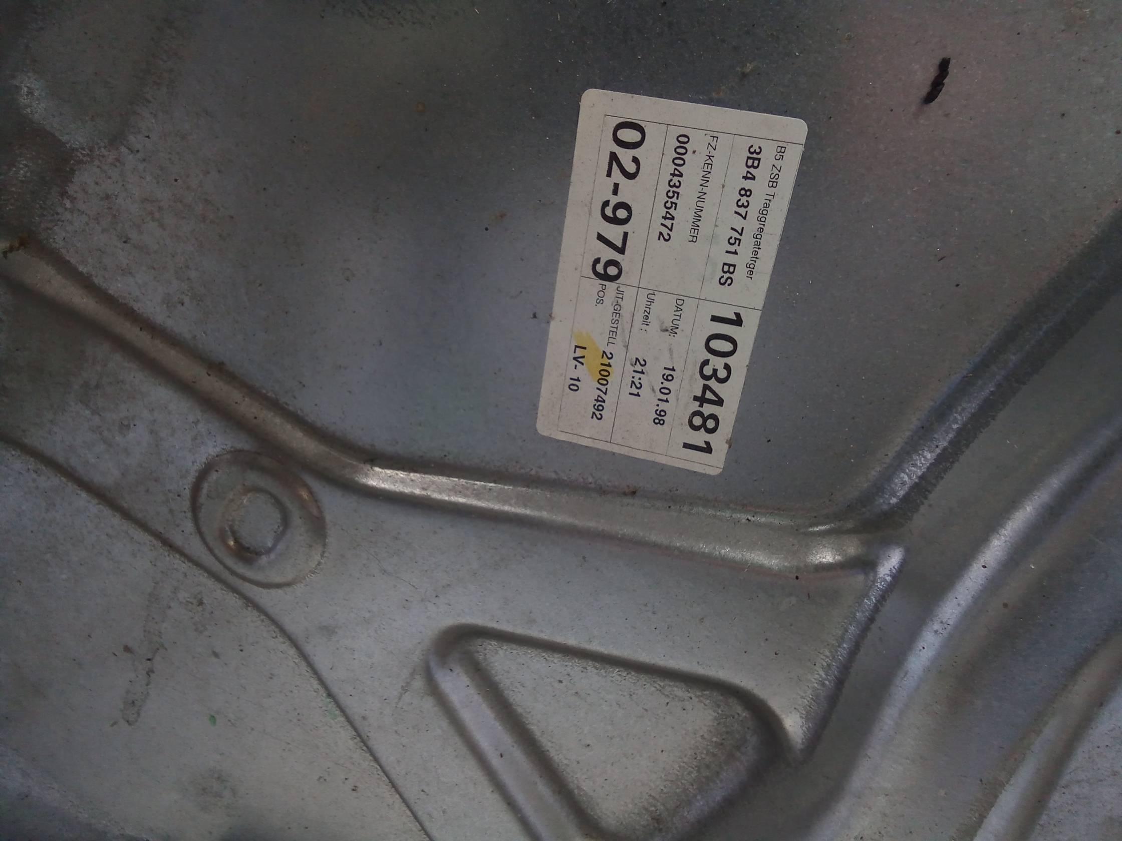 Alzacristallo elettr. porta ant. con motorino sx.