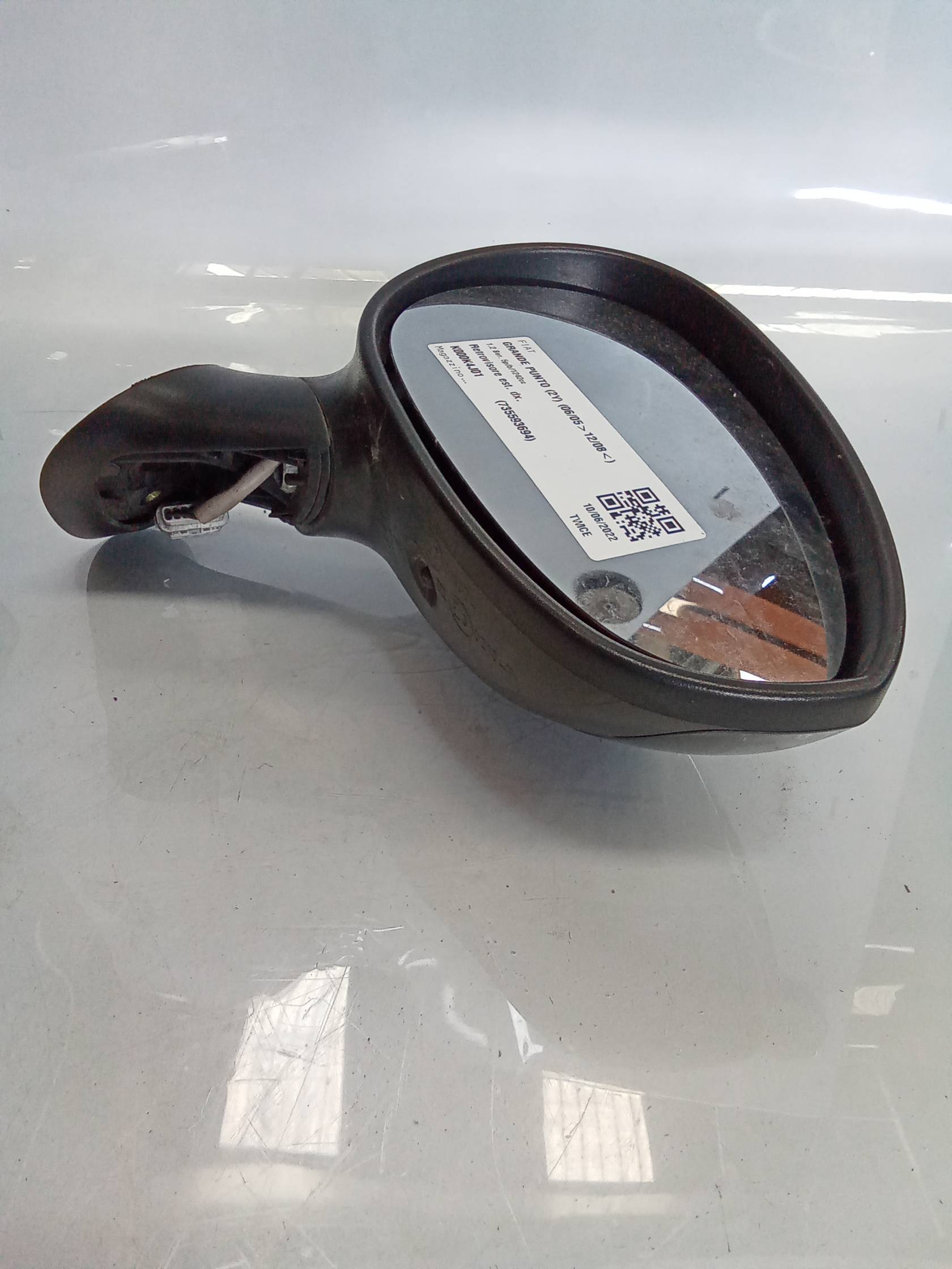 Retrovisore est. dx.